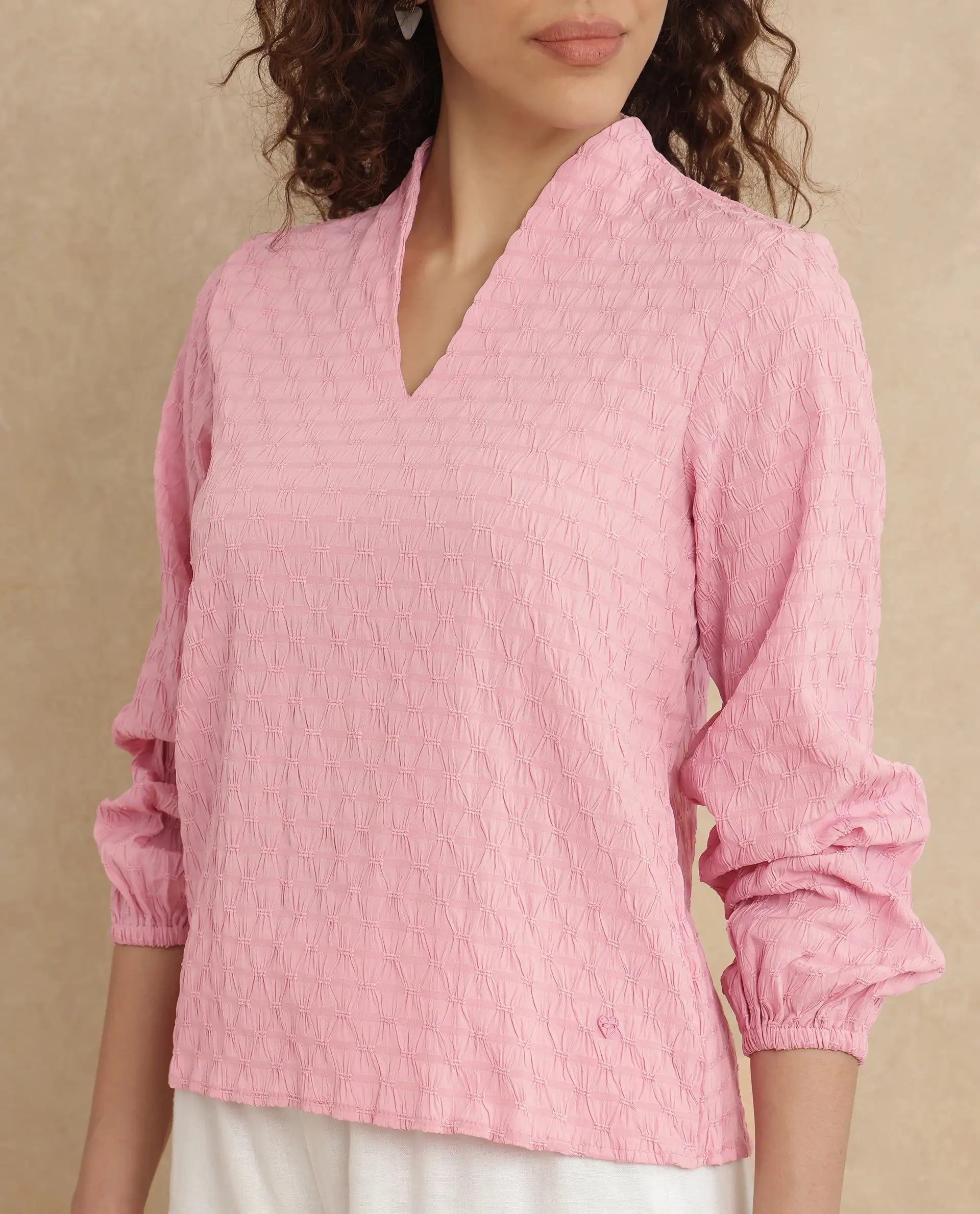 Rareism Women Bummo Light Pink Balloon Sleeve V-Neck Regular Fit Plain Top