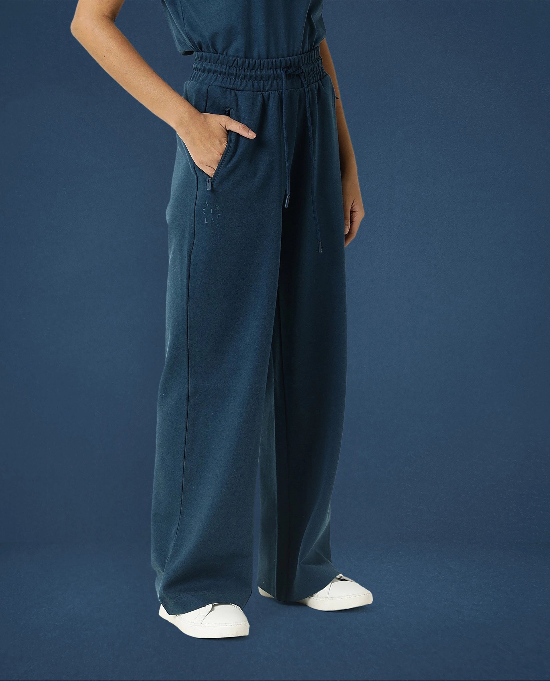 Rareism Women Capsule Dusky Green Cotton Blend Fabric Relaxed Fit Solid Mid Rise Ankle Length Track Pant