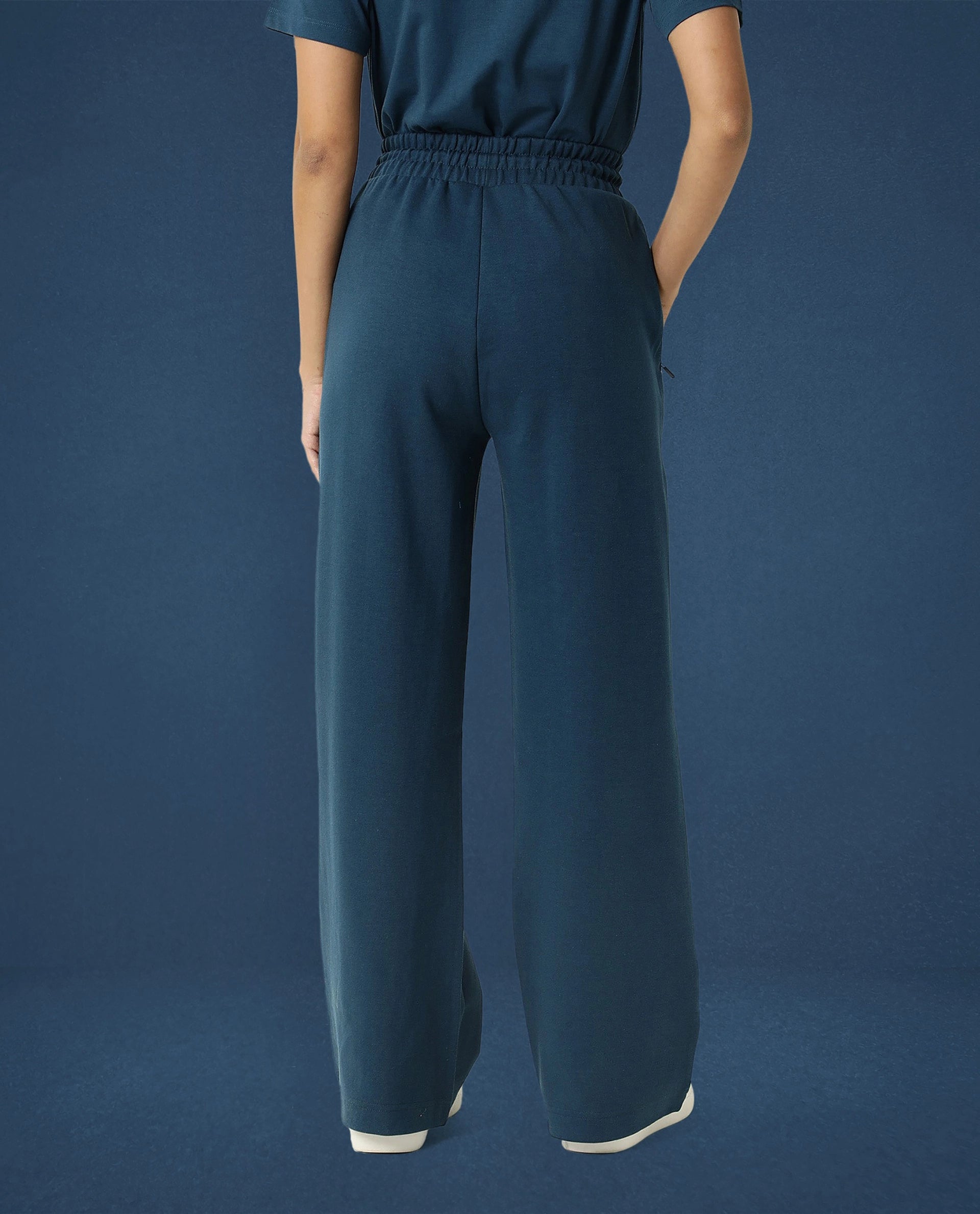 Rareism Women Capsule Dusky Green Cotton Blend Fabric Relaxed Fit Solid Mid Rise Ankle Length Track Pant