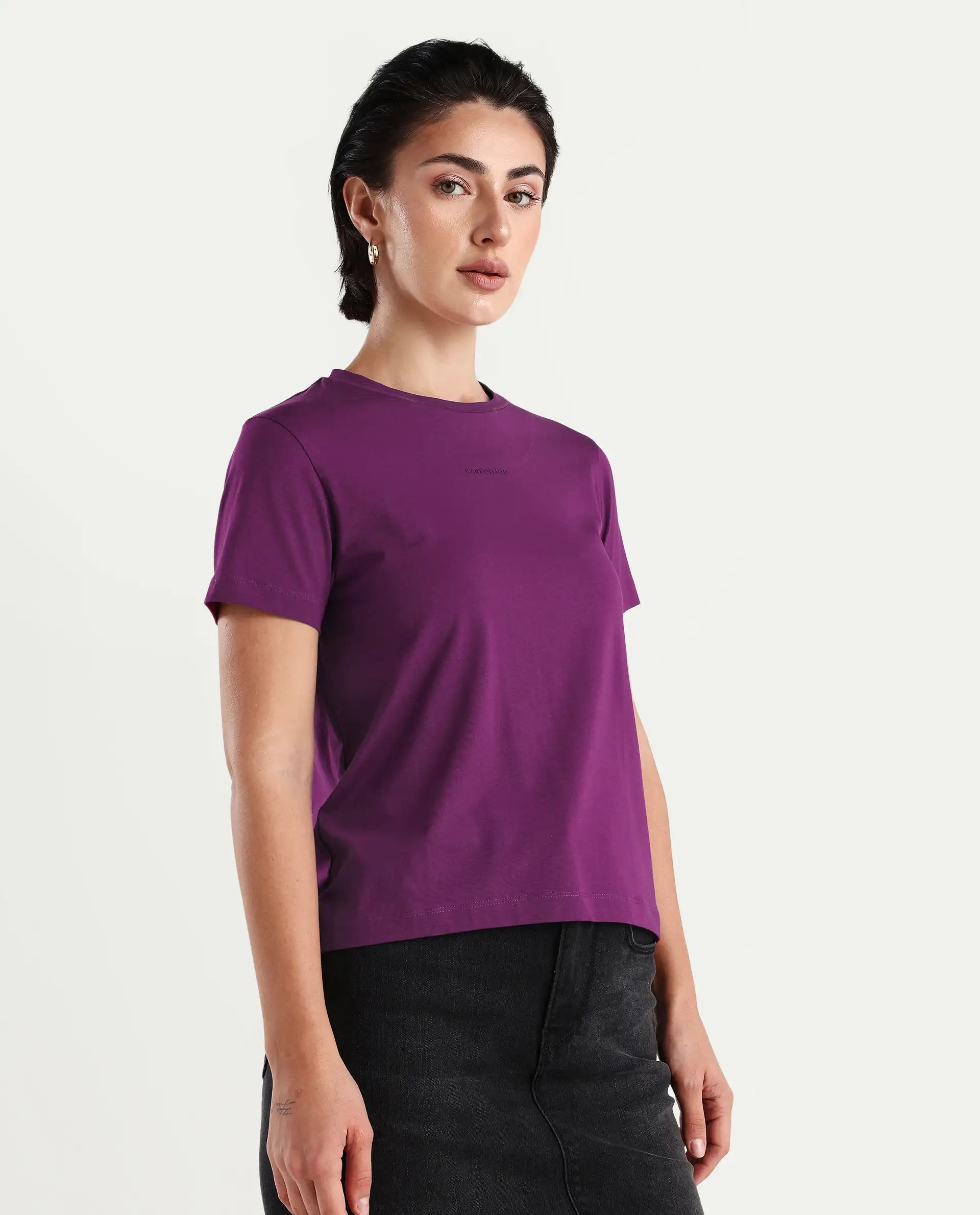 Rareism Women's Carob Dark Pink Cotton Blend Crew Neck Plain Regular Fit T-Shirt