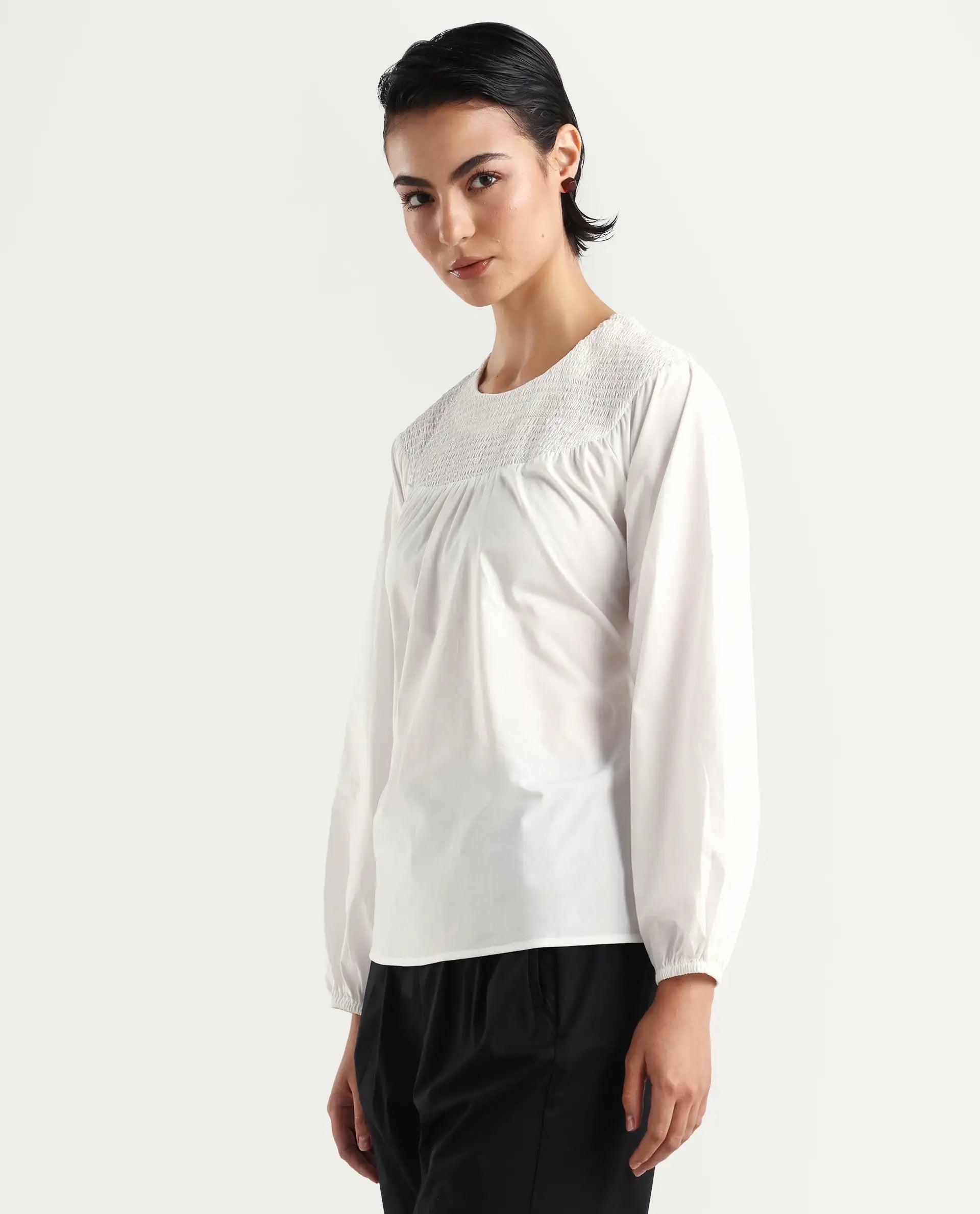 Rareism Women's Cassius White Cotton Crew Neck Plain Volume Sleeve Regular Fit Top