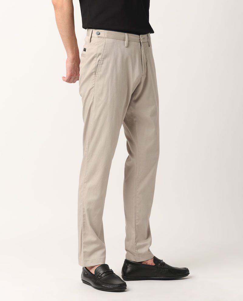 Rare Rabbit Men's Cellular Beige Solid Mid-Rise Regular Fit Twill Trouser