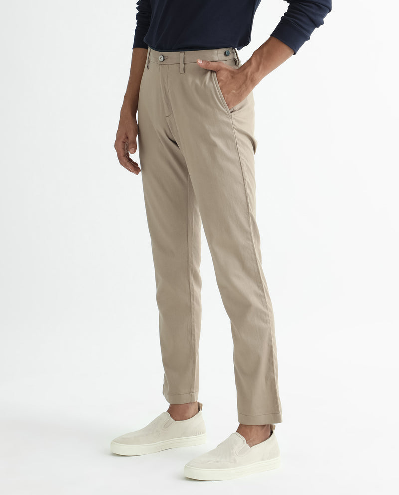 Rare Rabbit Men's Cellular Khaki Solid Mid-Rise Regular Fit Twill Trouser