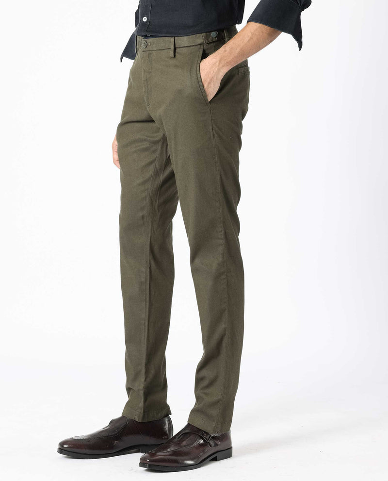 Rare Rabbit Men's Cellular Olive Solid Mid-Rise Regular Fit Twill Trouser