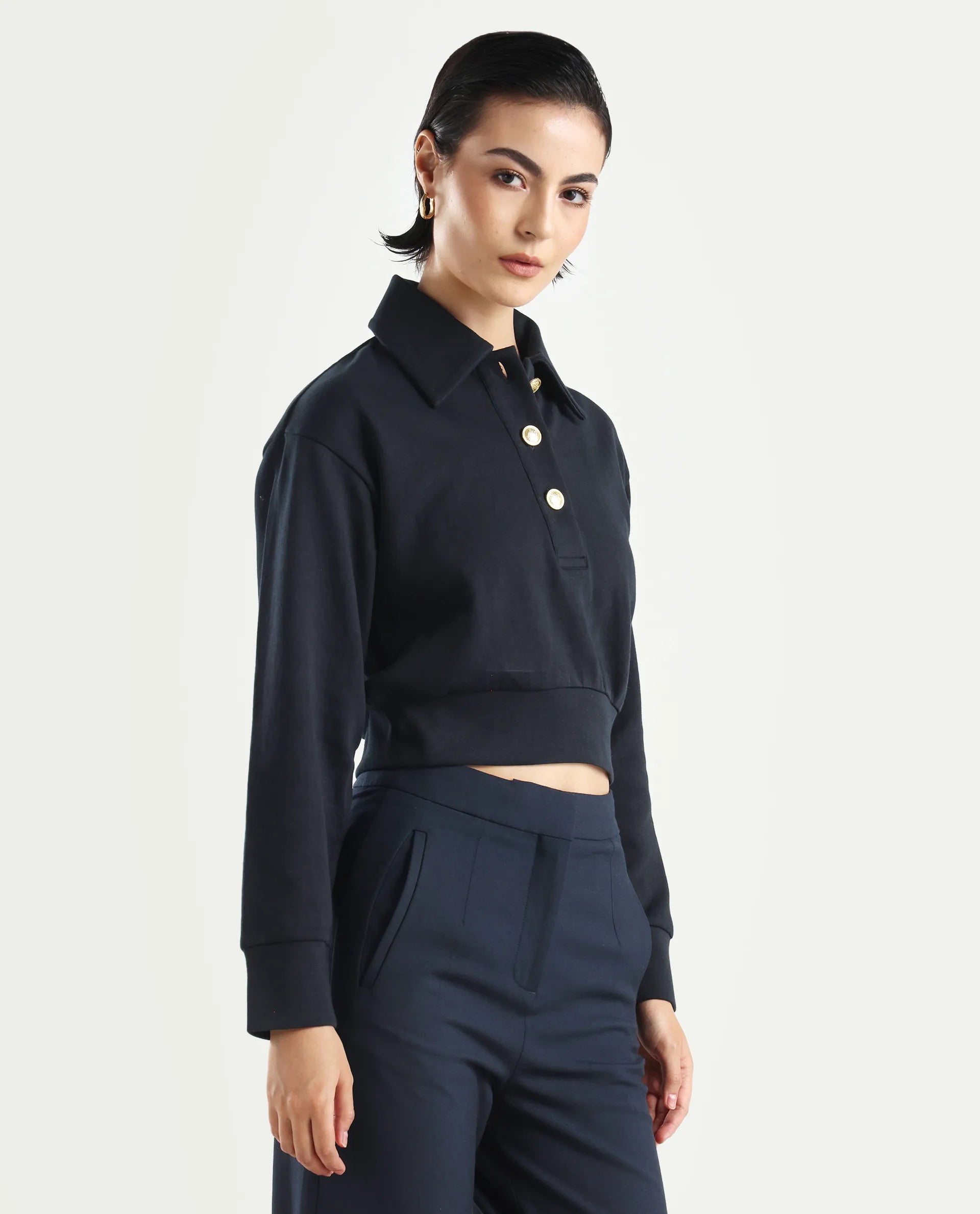 Rareism Women's Celtik Black Cotton Blend Drop Collar Plain Crop Relaxed Fit Sweatshirt