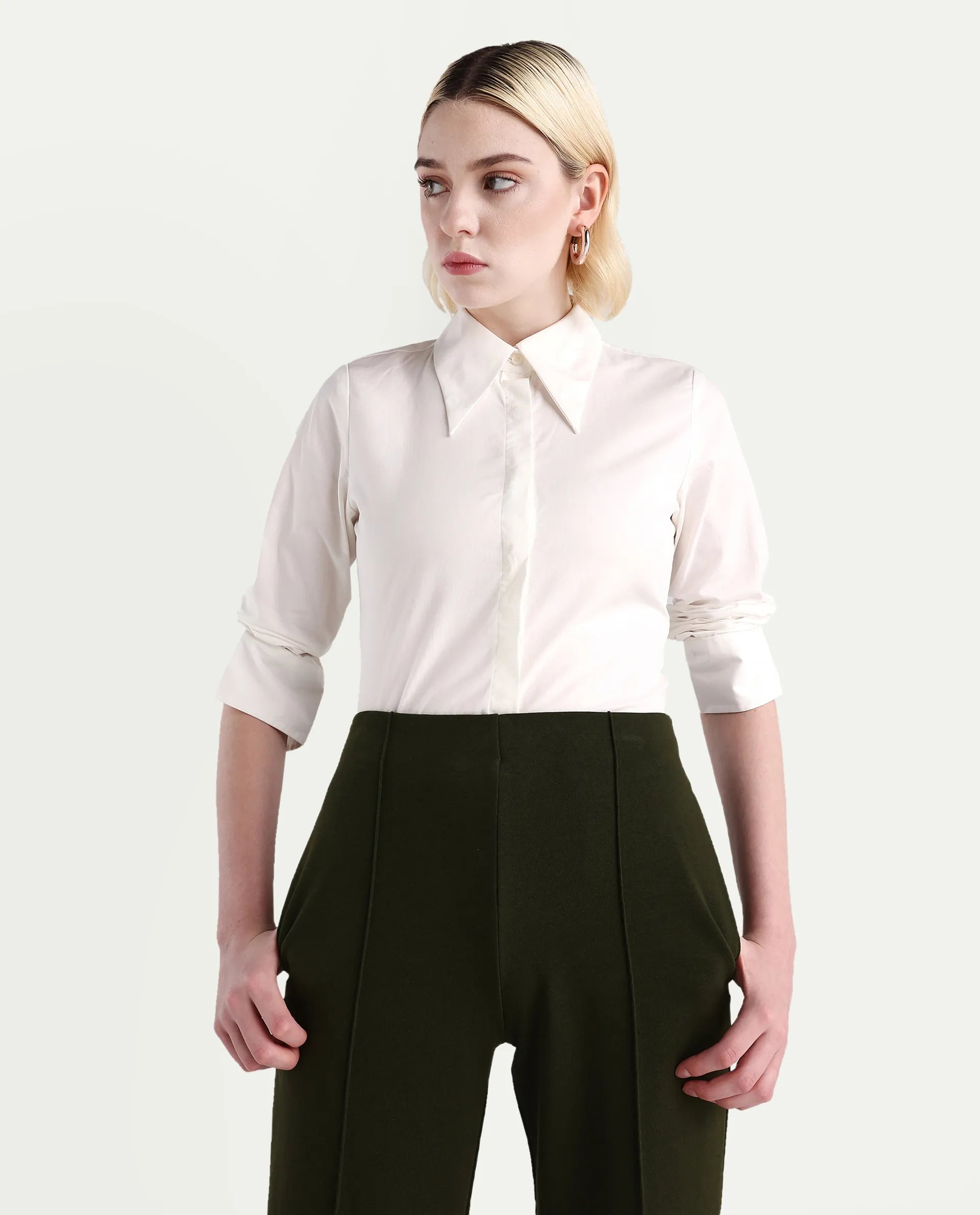 Rareism Women's Ceos White Cotton Spread Collar Plain Cuffed Sleeve Regular Fit Top