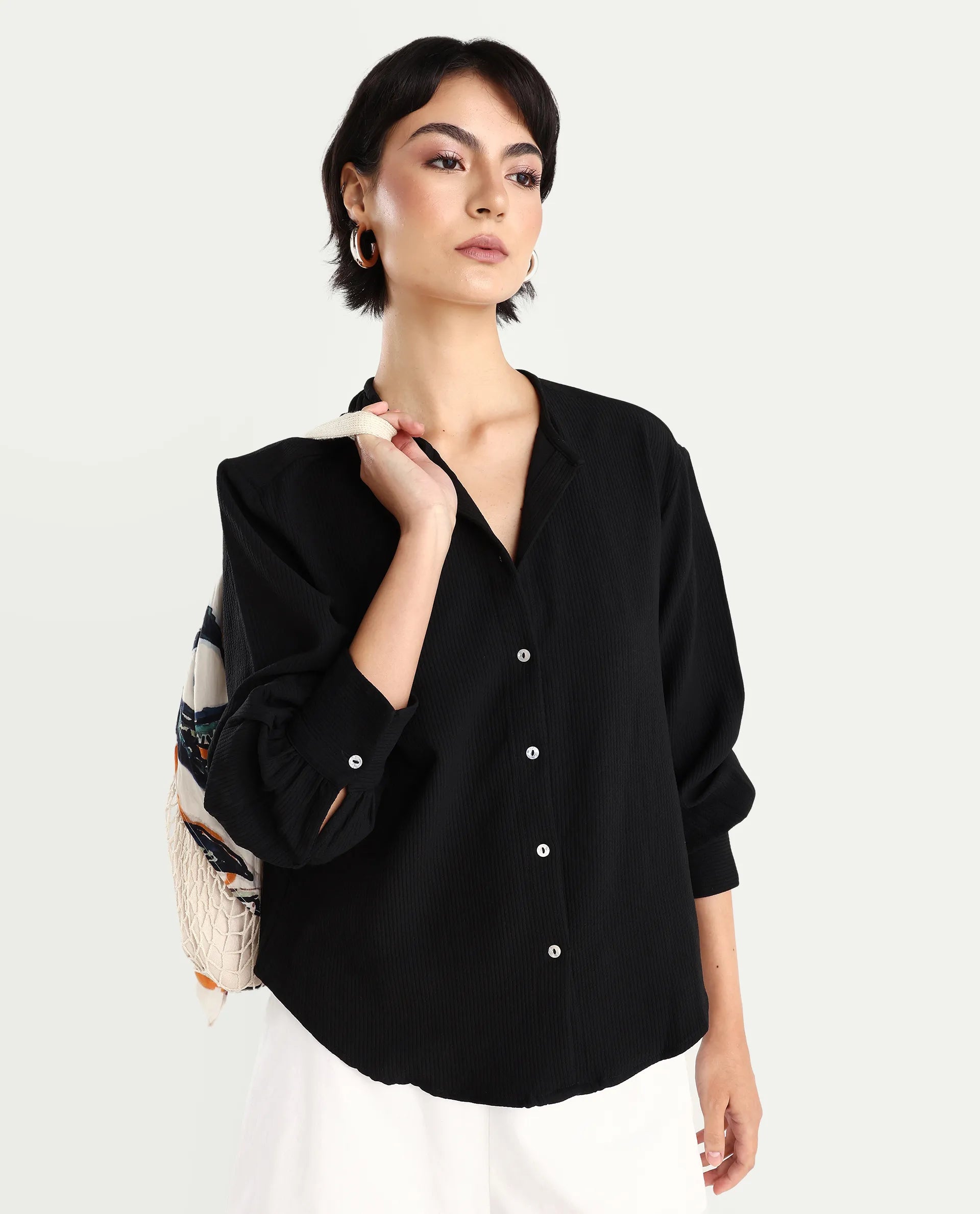 Rareism Women's Chantrey Black Cotton Crew Neck Plain Cuffed Sleeve Regular Fit Top