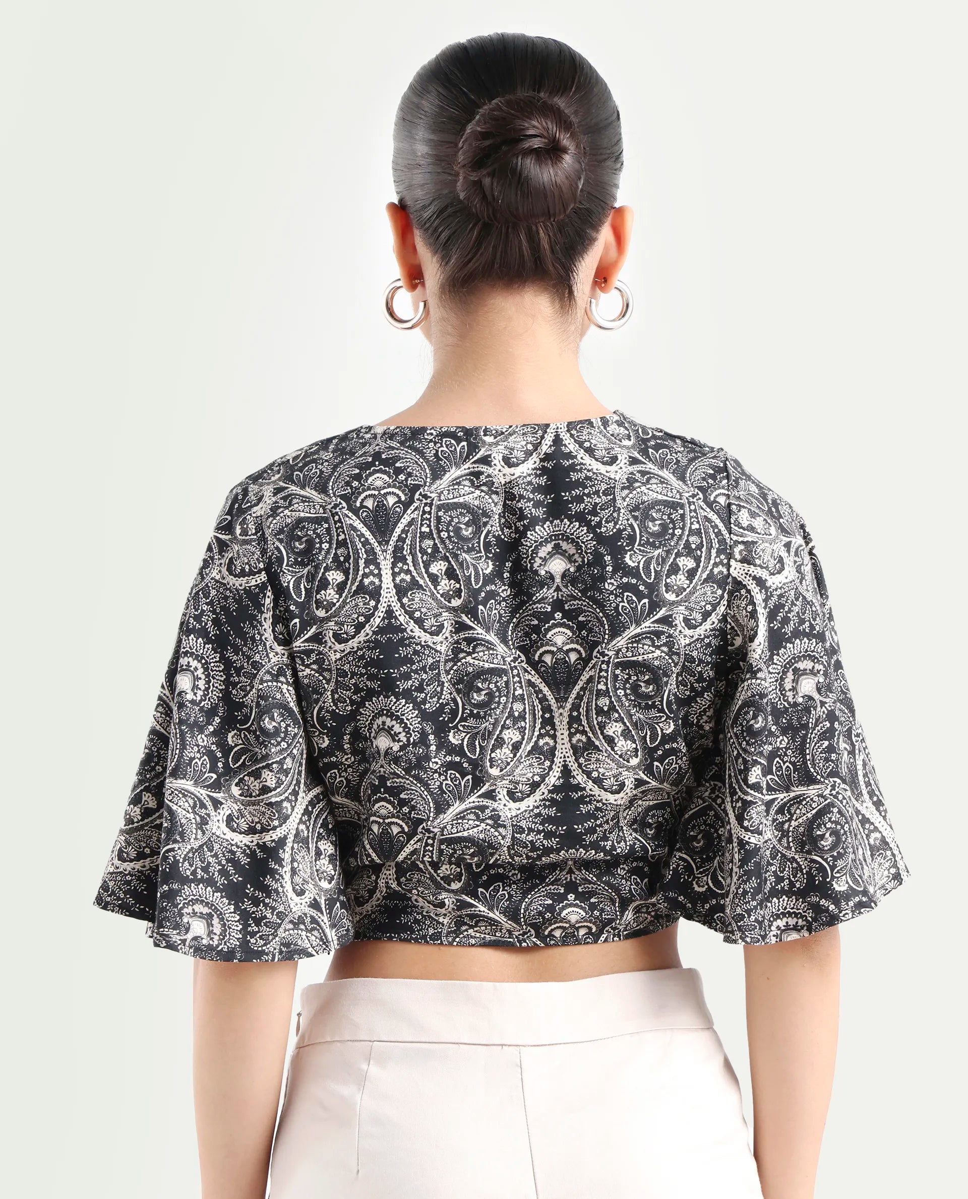 Rareism Women's Clarence Black Cotton Blend V-Neck Paisley Print Flared Sleeve Crop Regular Fit Top