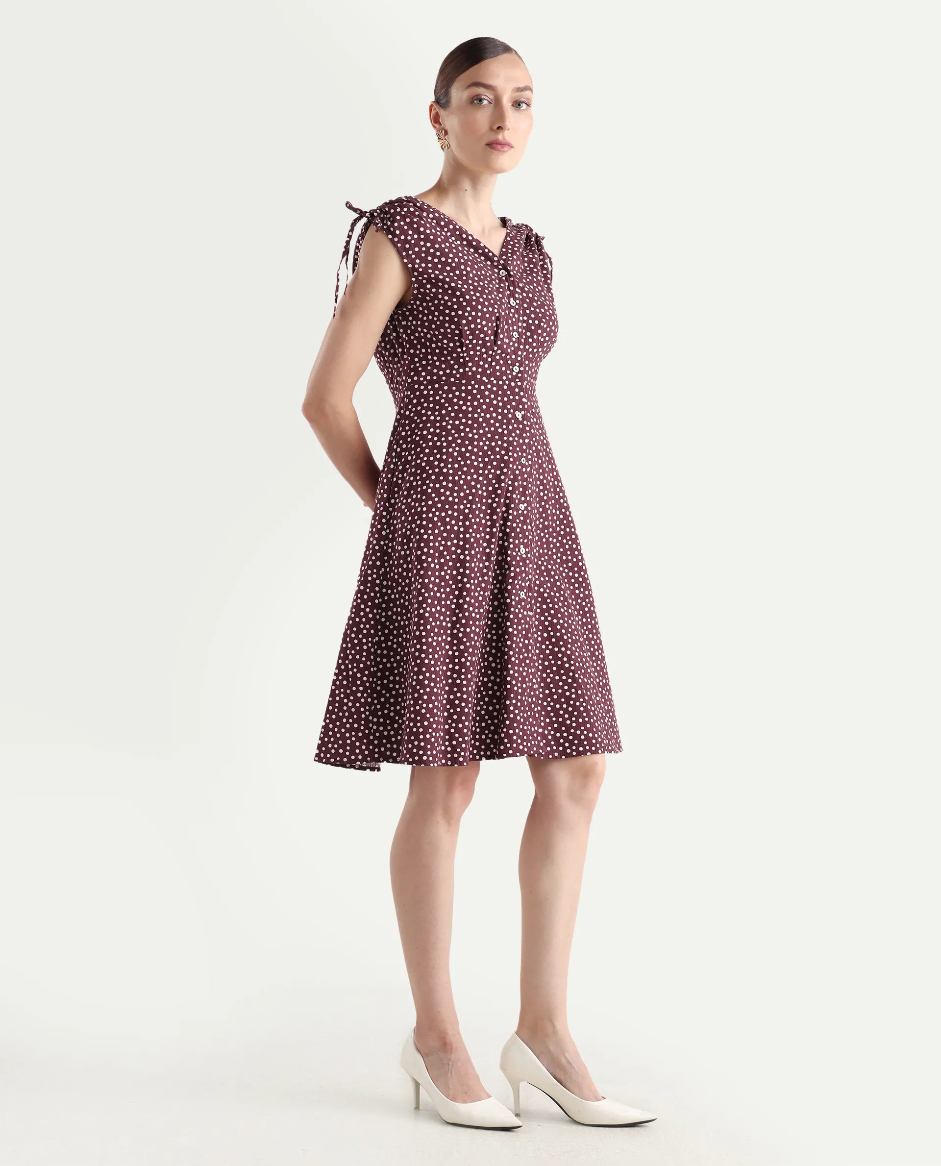 Rareism Women's Clarta Brown V-Neck Polka Print Sleeveless Midi A-Line Dress