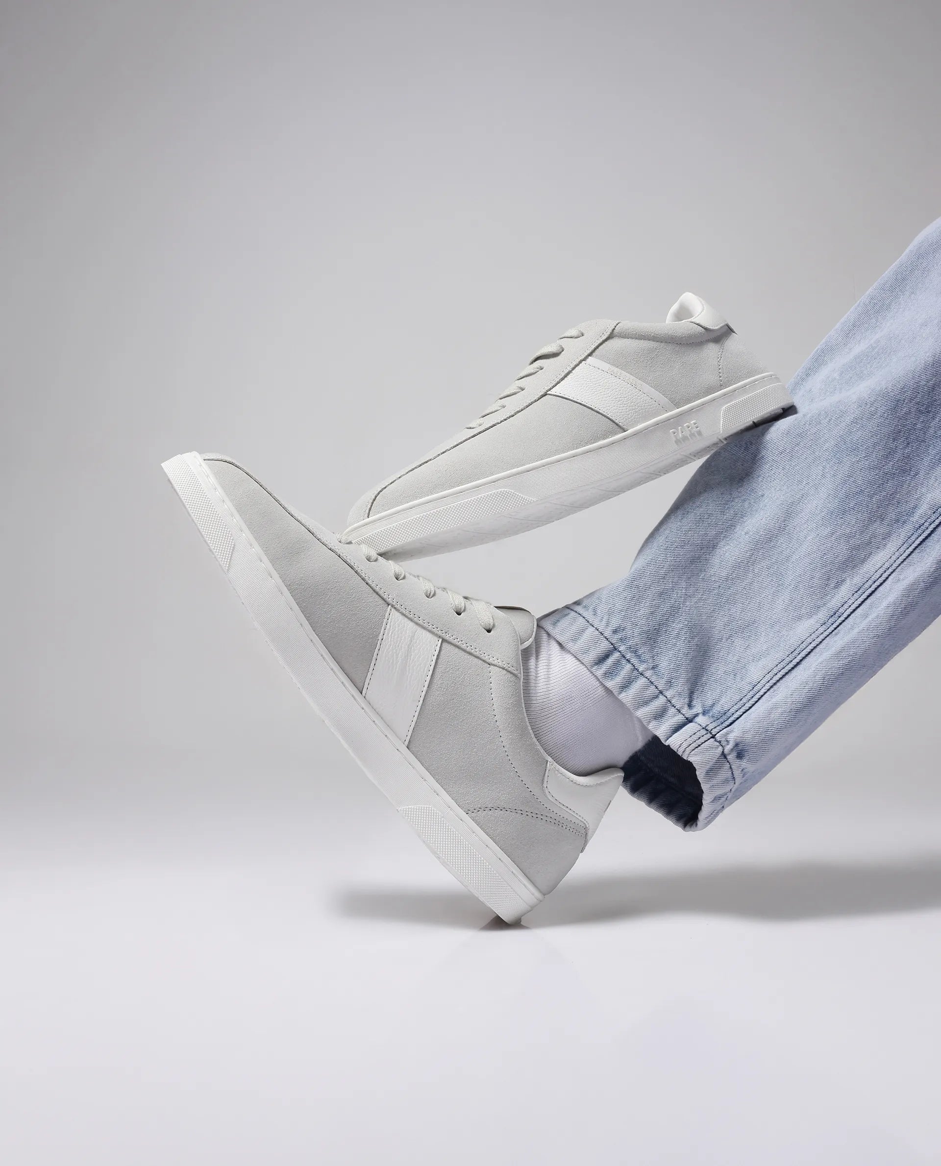 Rare Rabbit Men Classo Grey Lace-Up Closure Sneaker