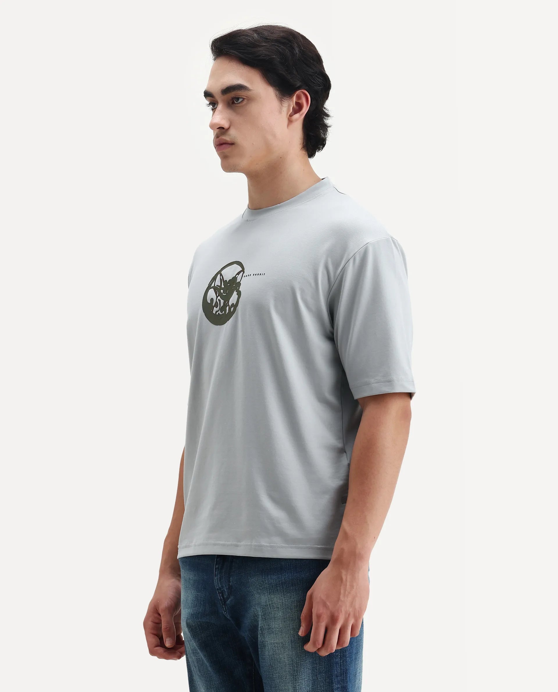 Rare Rabbit Men's Clod Light Grey Cotton Graphic Print Qlo Fit Half Sleeve Crew Neck T-Shirt