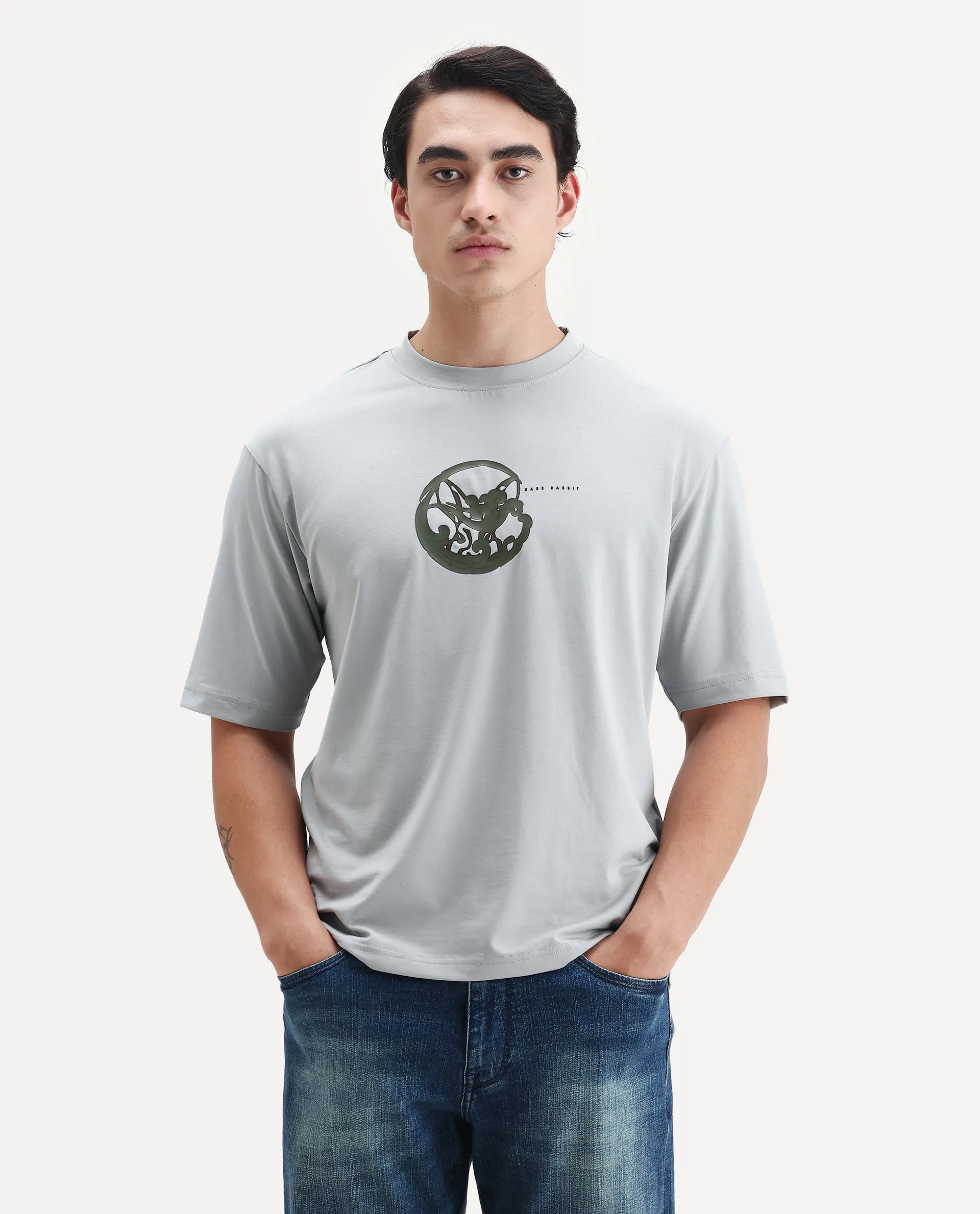 Rare Rabbit Men's Clod Light Grey Cotton Graphic Print Qlo Fit Half Sleeve Crew Neck T-Shirt