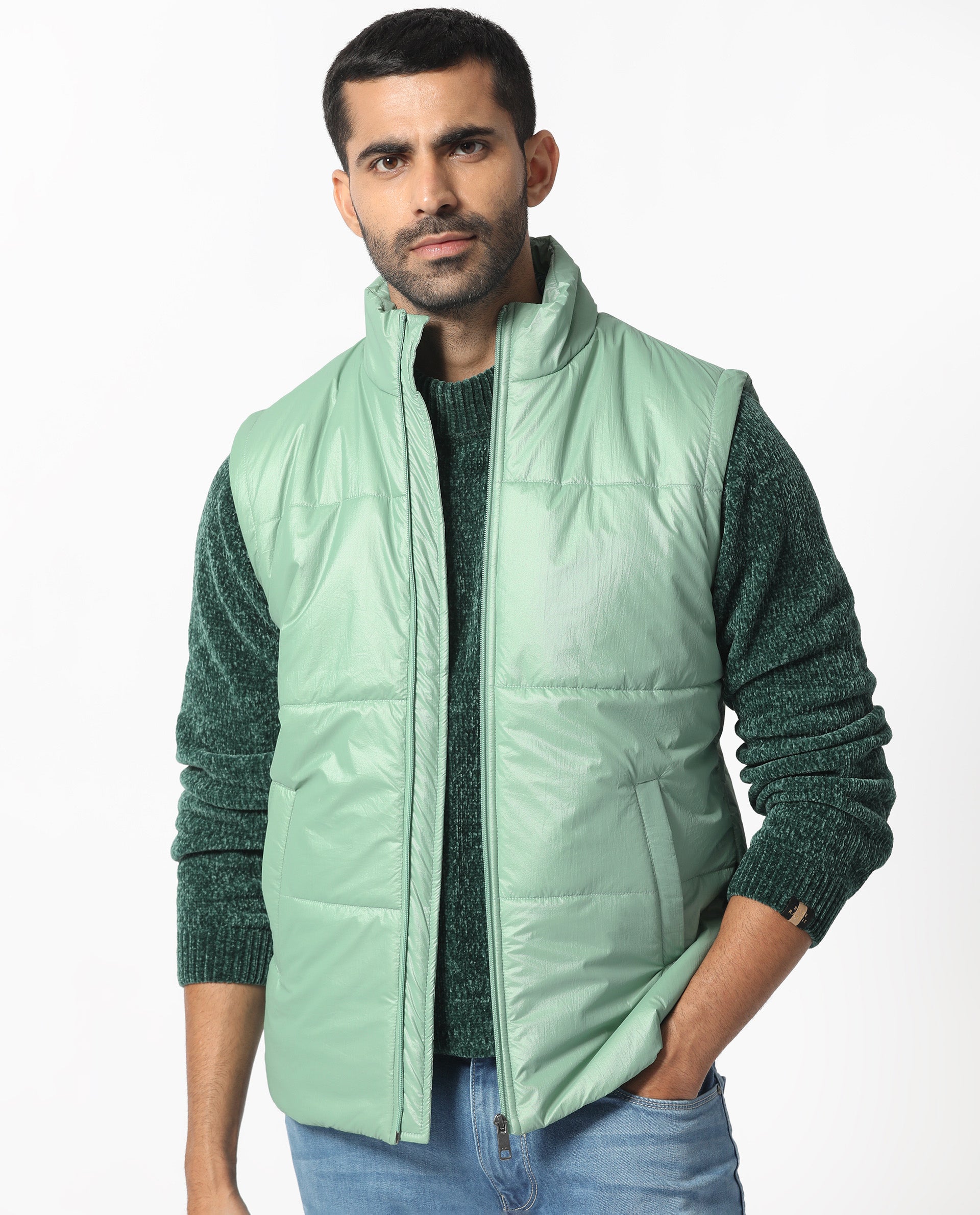 Light green overcoats | HOWTOWEAR Fashion
