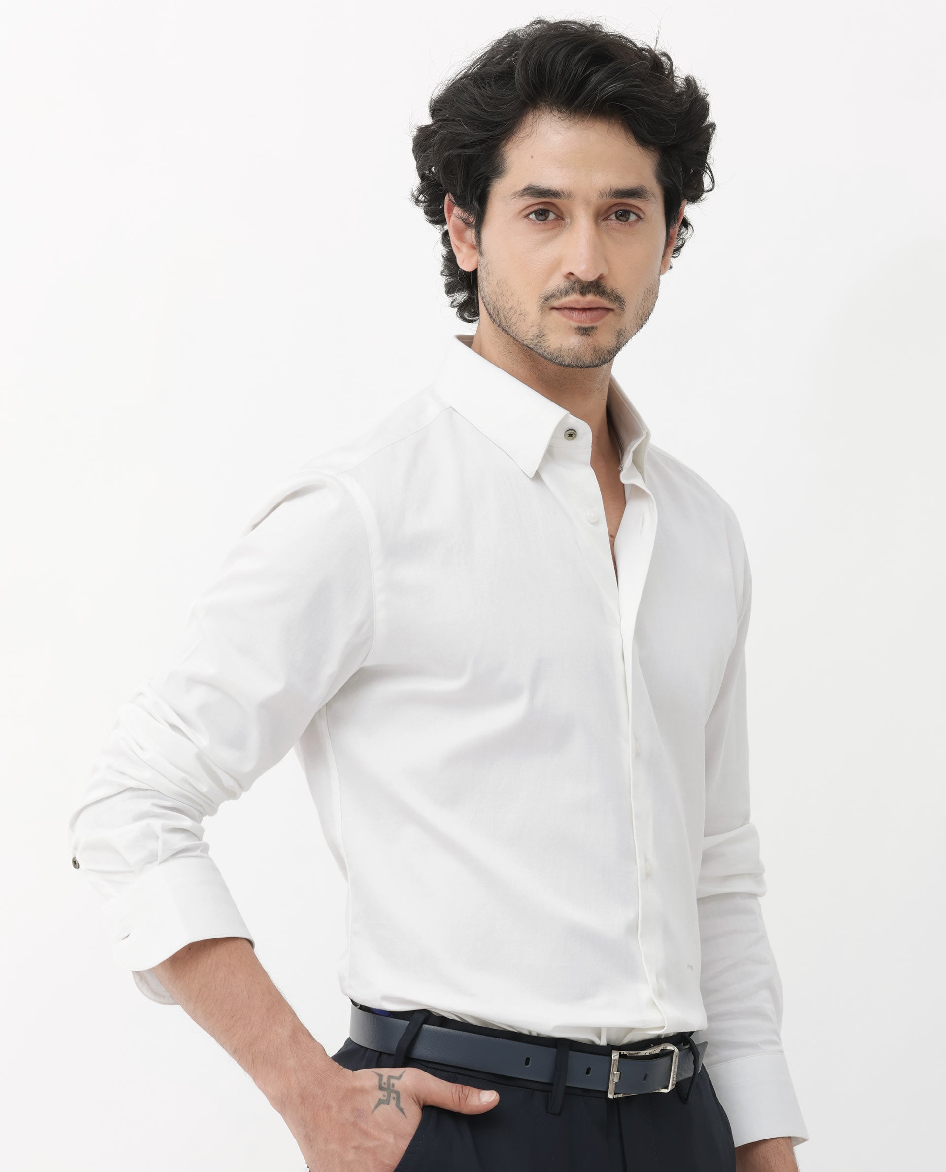 Rare Rabbit Mens Como-4 White Satin Fabric Full Sleeves Solid Shirt