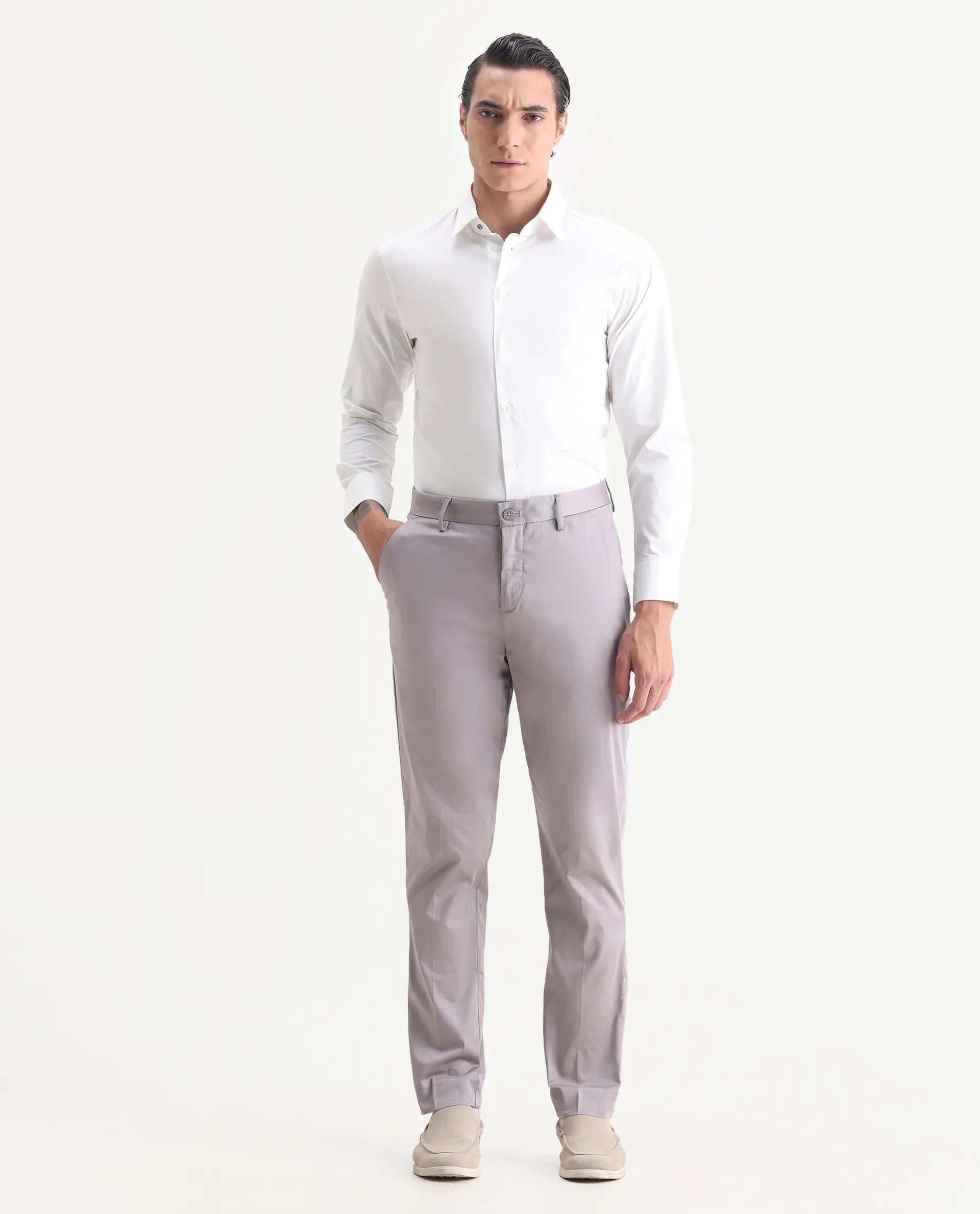 Rare Rabbit Men's Comotel Dusky Purple Cotton Blend Plain Regular Fit Trouser