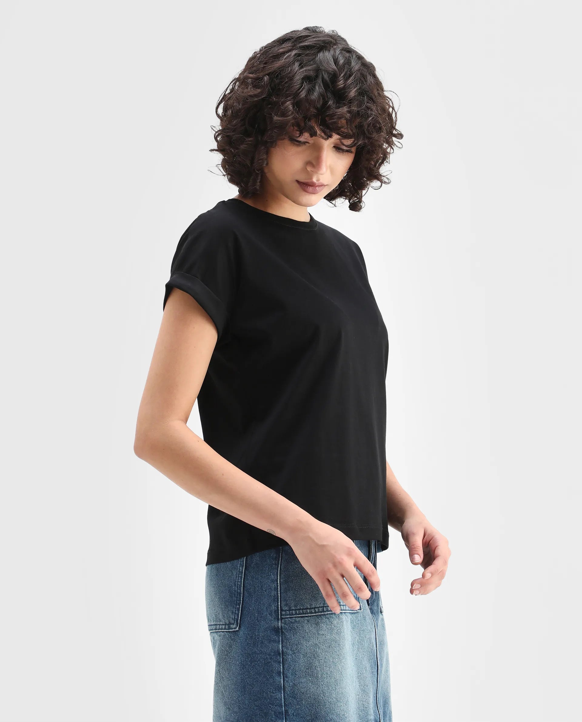 Rareism Women's Cors Black Cotton Blend Crew Neck Plain Extended Sleeves Relaxed Fit T-Shirt