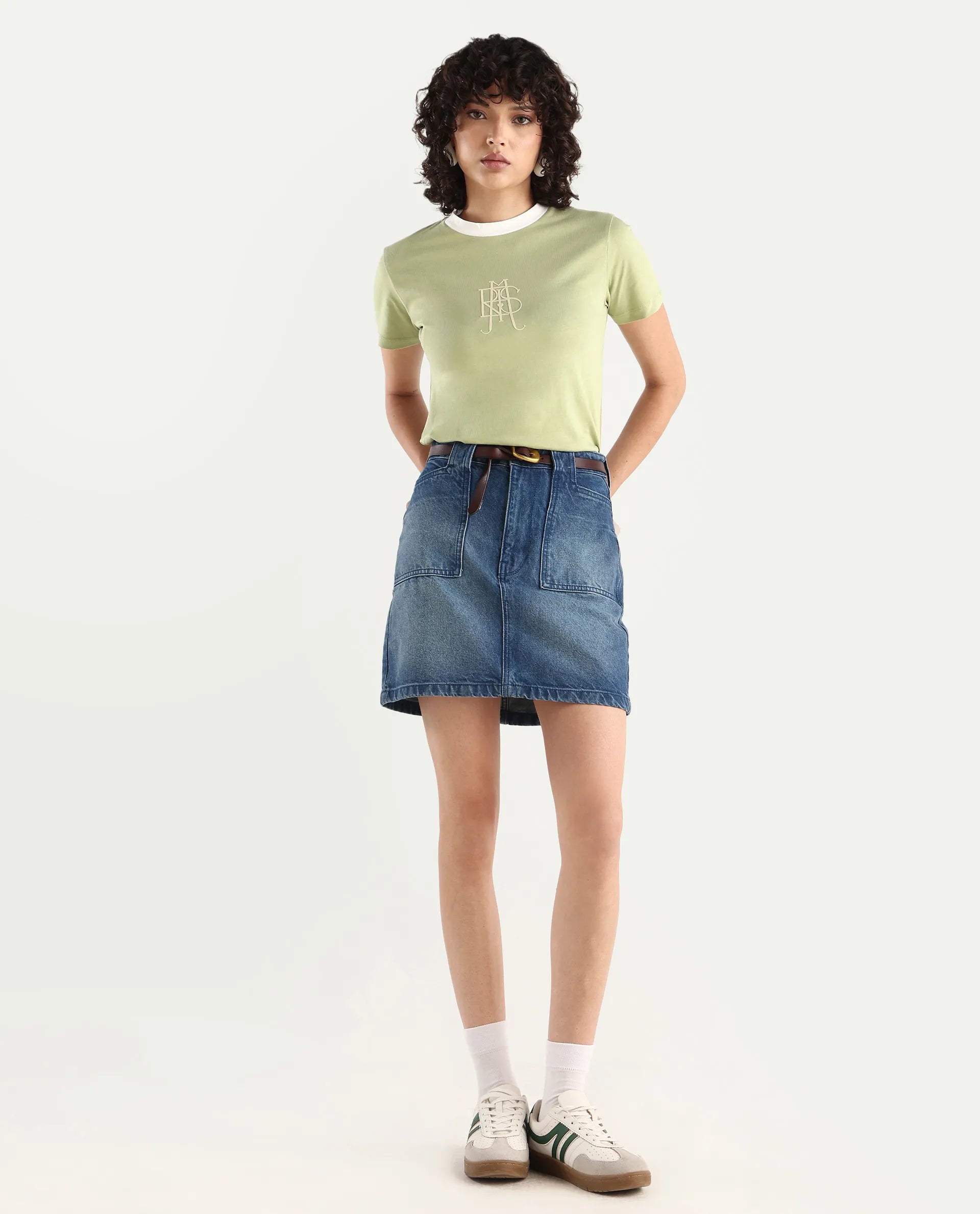 Rareism Women's Cosme Light Green Cotton Blend Crew Neck Graphic Print Regular Fit T-Shirt