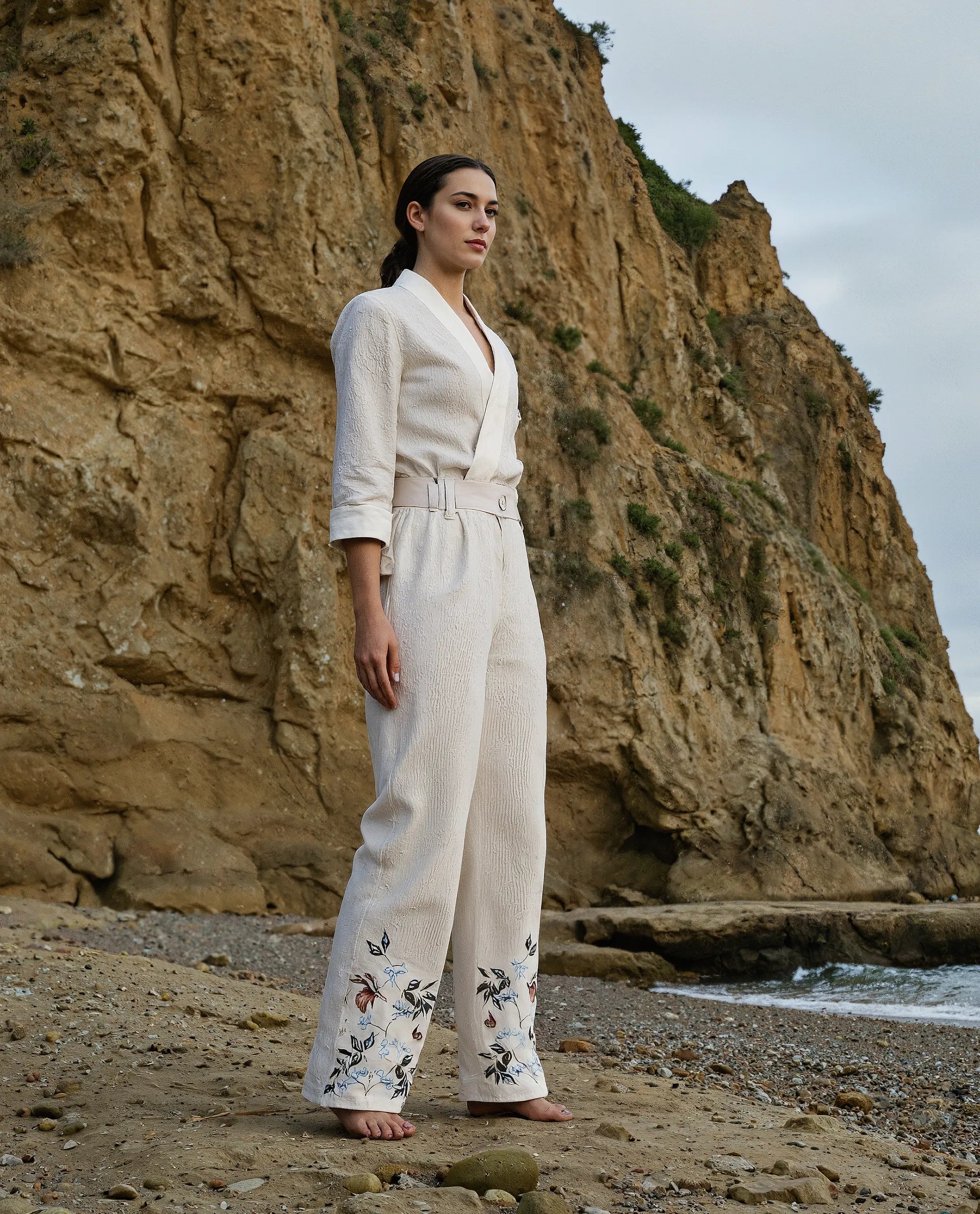 Rareism Women's Costa-B Light Beige Linen Plain Ankle Length Tapered Trouser