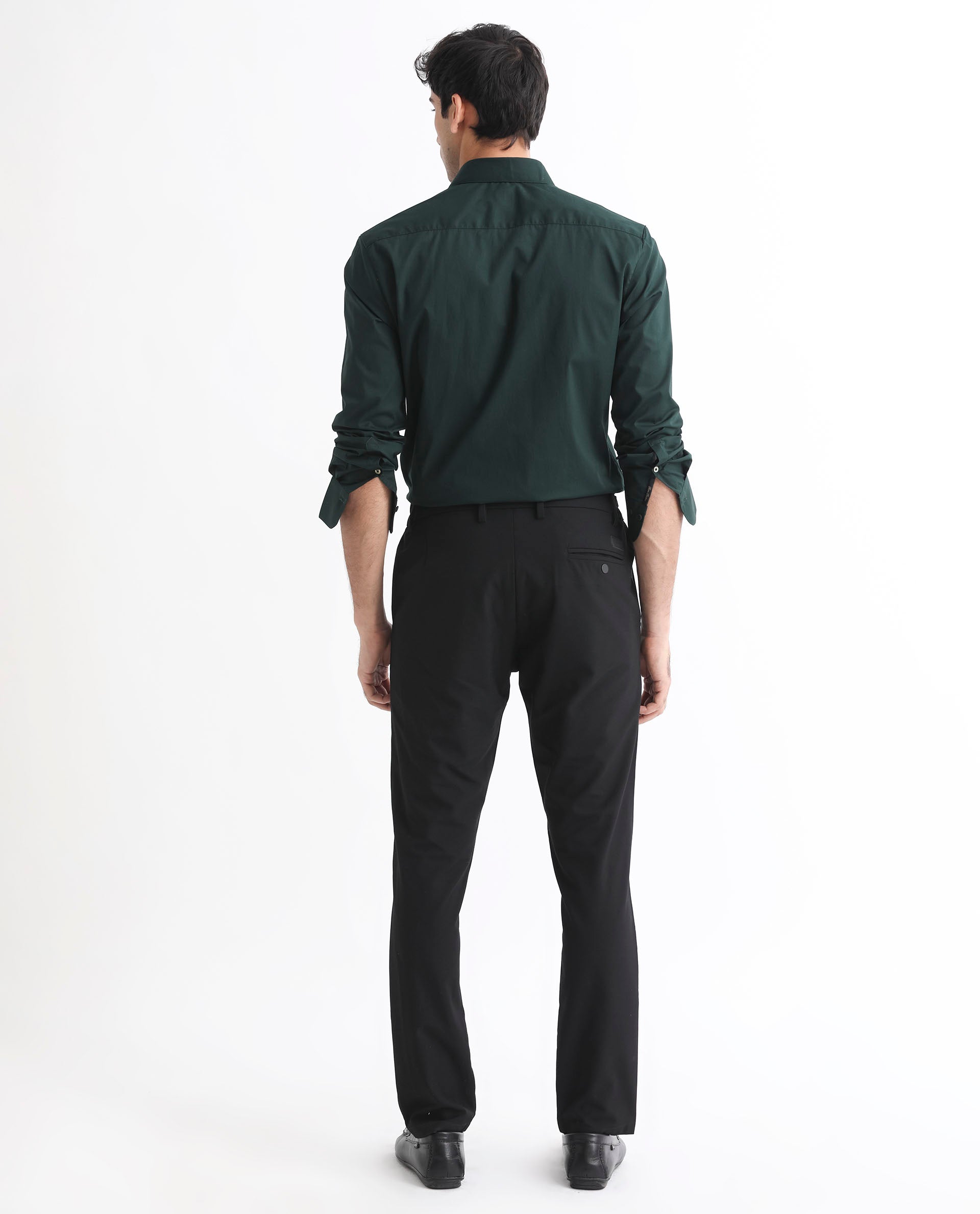 Buy Men's Aristo Dark Green Shirt Online | SNITCH