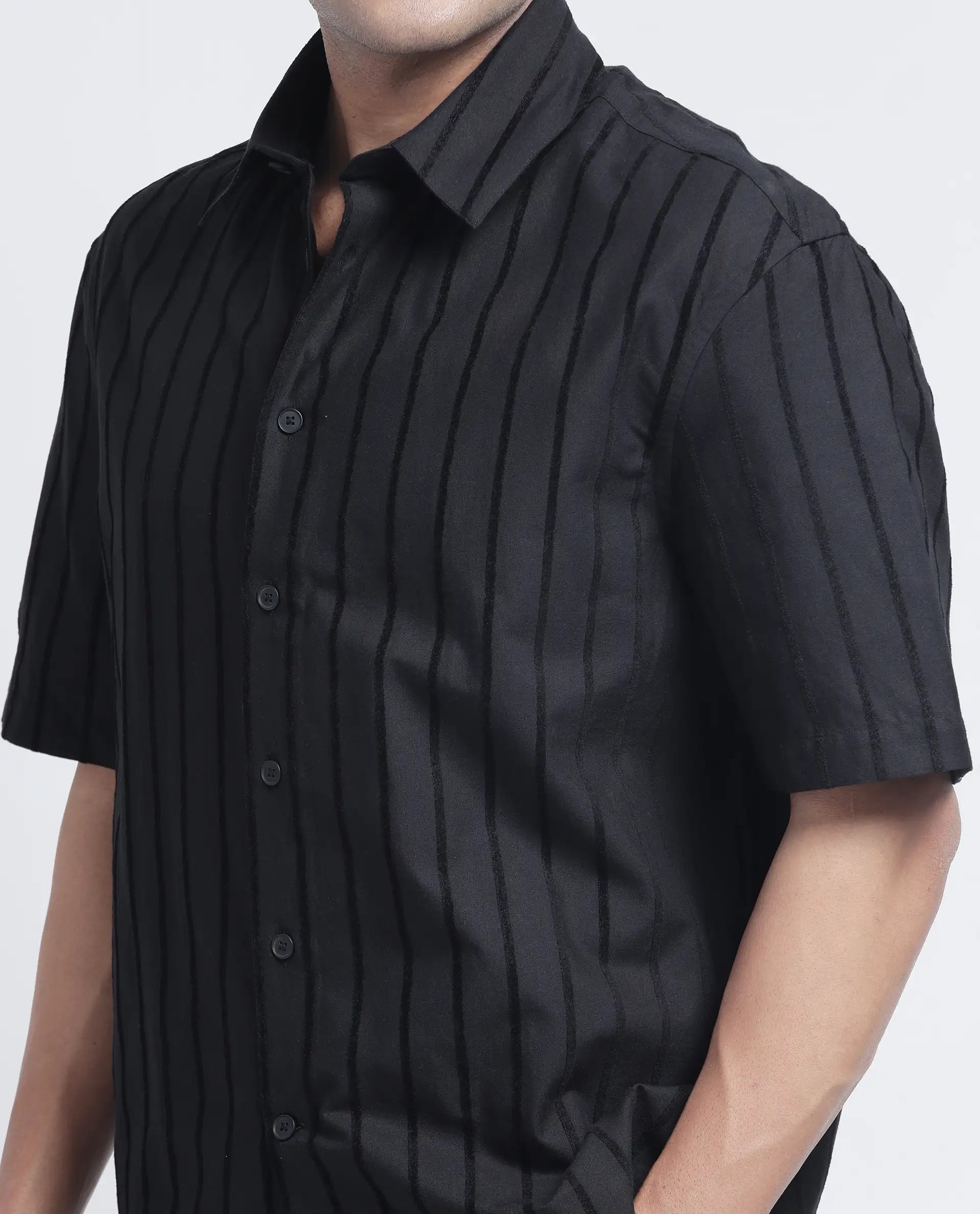 Rare Rabbit Men's Croy Ss Black Cotton Striped Print Regular Fit Half Sleeve Collared Shirt
