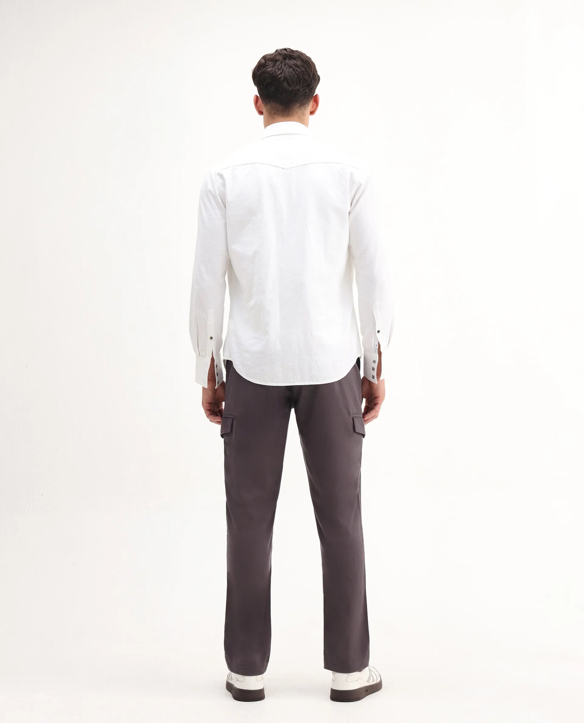 Rare Rabbit Men's Curex-1 Dusky Purple Cotton Blend Plain Regular Fit Trouser