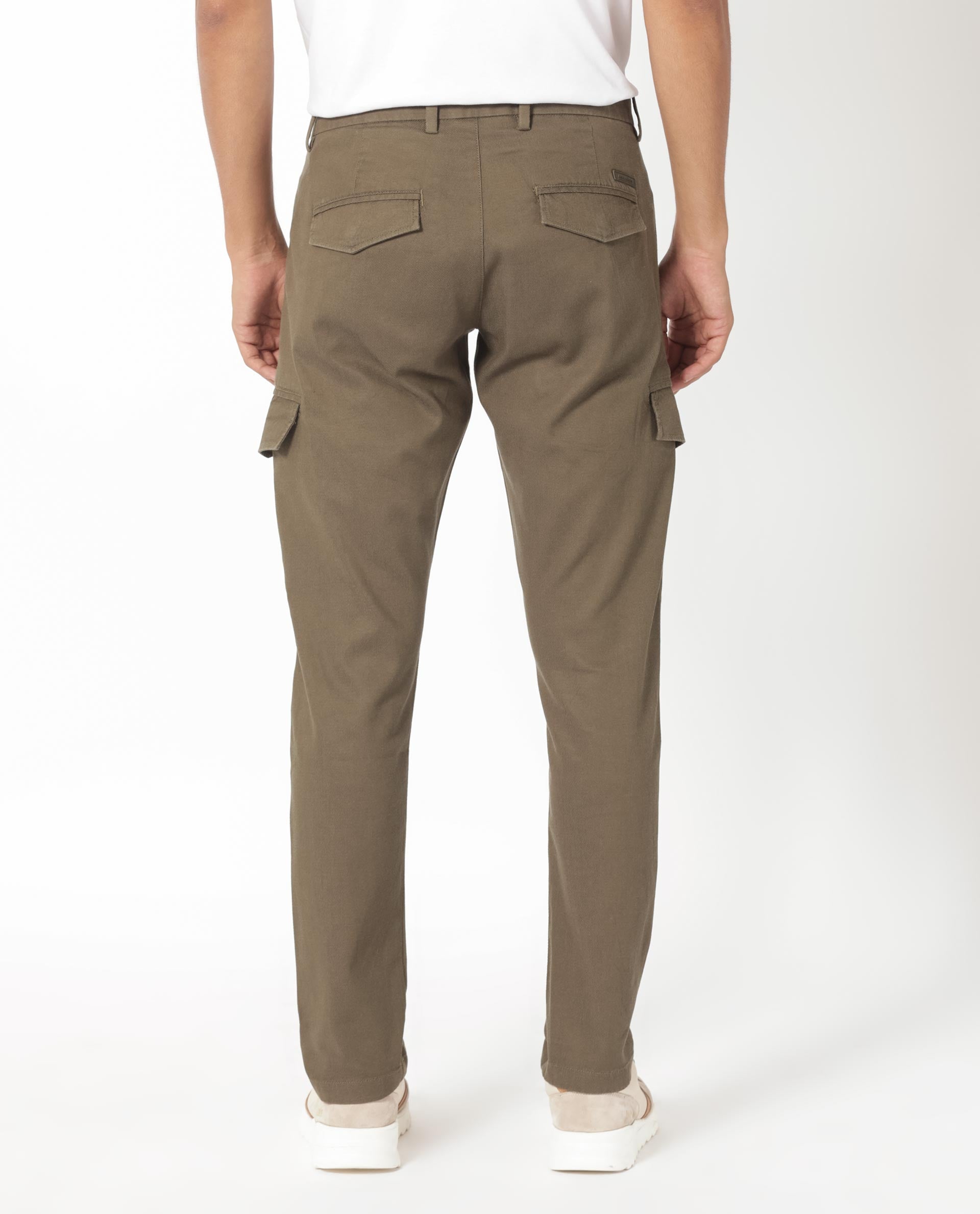 Rare Rabbit Men's Curo Olive Solid Mid-Rise Regular Fit Cargo Style Trouser
