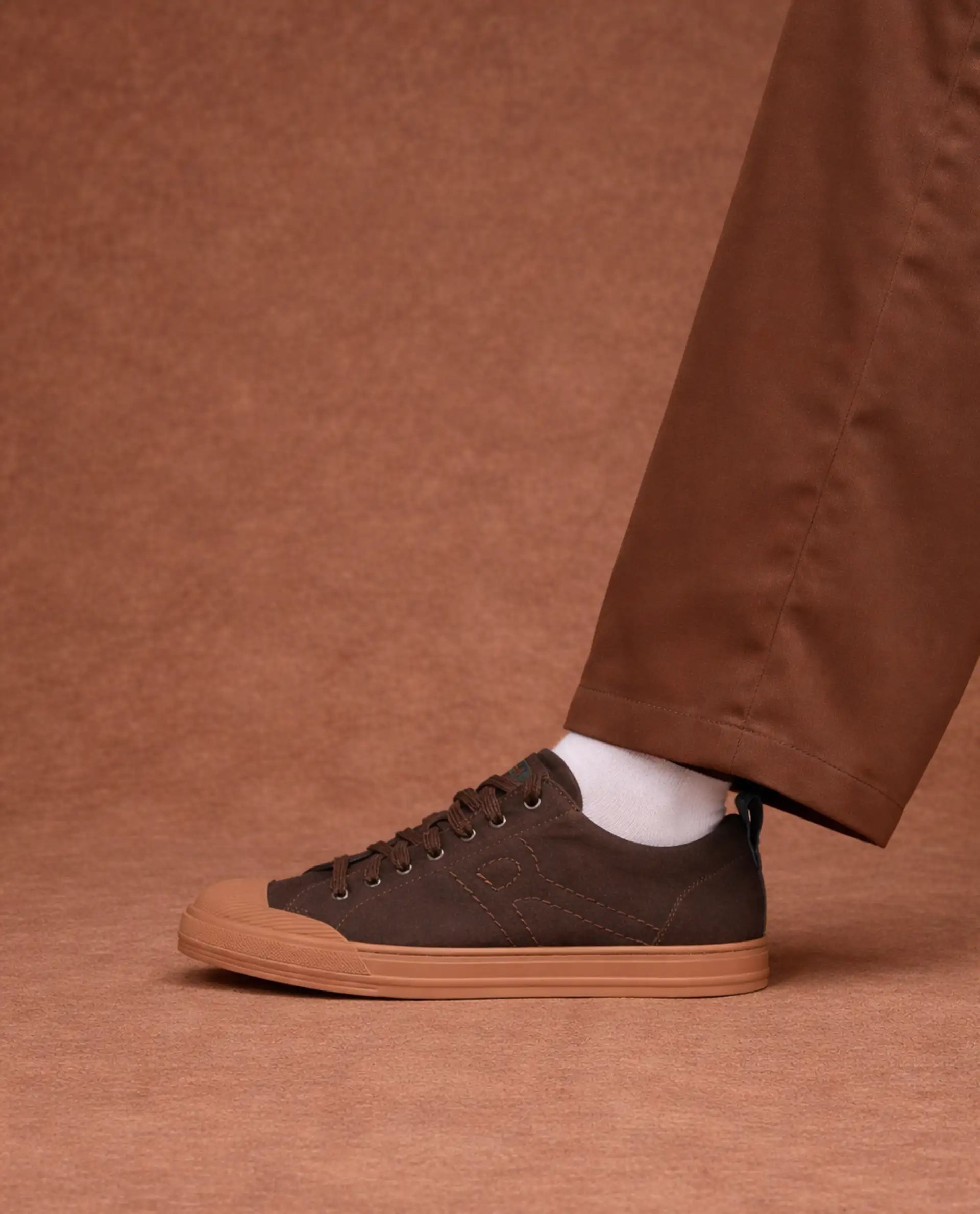 Rare Rabbit Men's Sauron 77 Dark Brown Canvas Fabric Sneaker