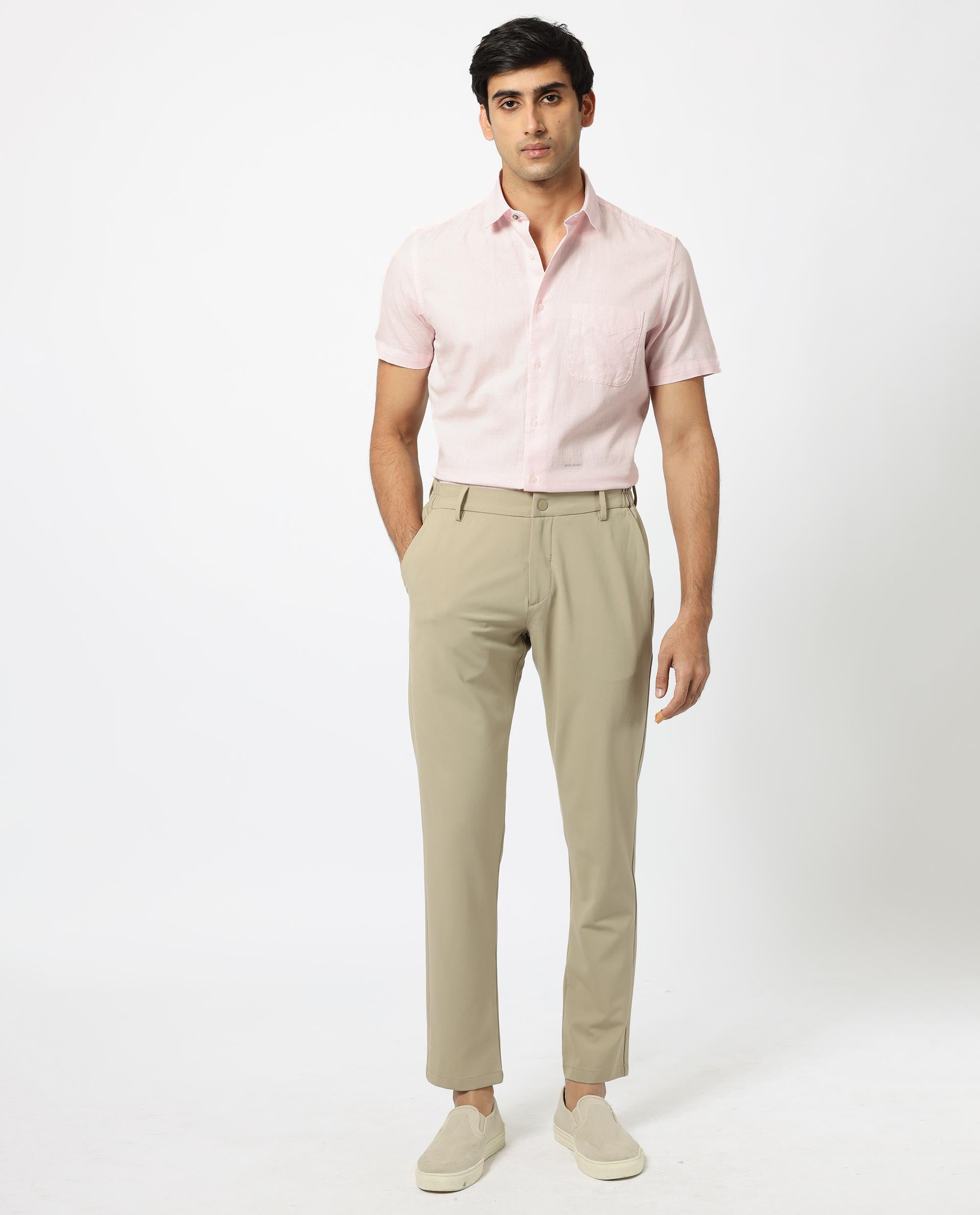 Rare Rabbit Men's Darwin Light Pink Cotton Fabric Half Sleeves Solid Shirt