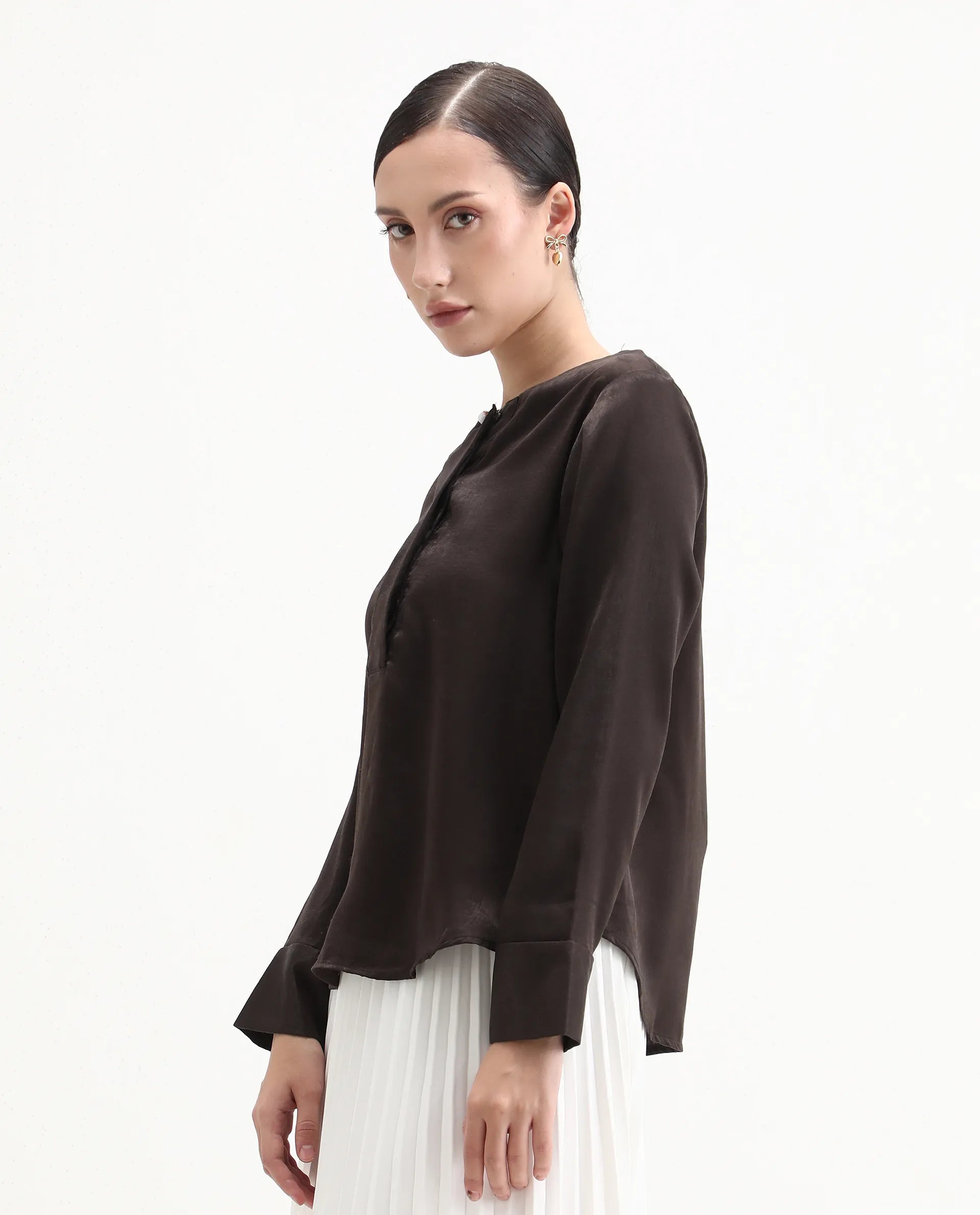 Rareism Women's Daxzo Brown Velvet Crew Neck Plain Relaxed Fit Top