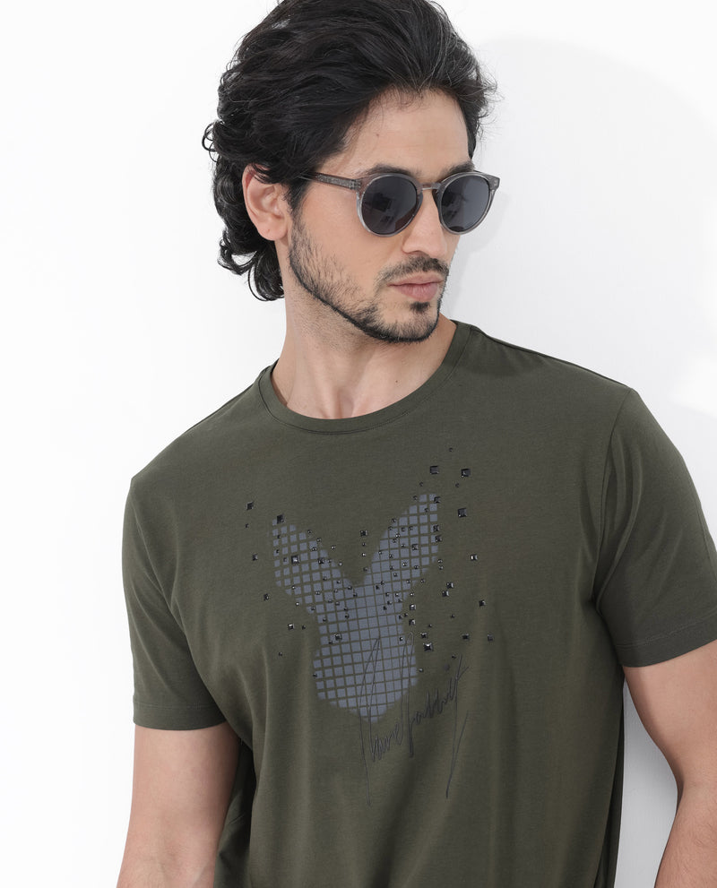 Rare Rabbit Articale Mens Del Olive Cotton Polyester Fabric Short Sleeve Crew Neck Regular Fit Printed T-Shirt