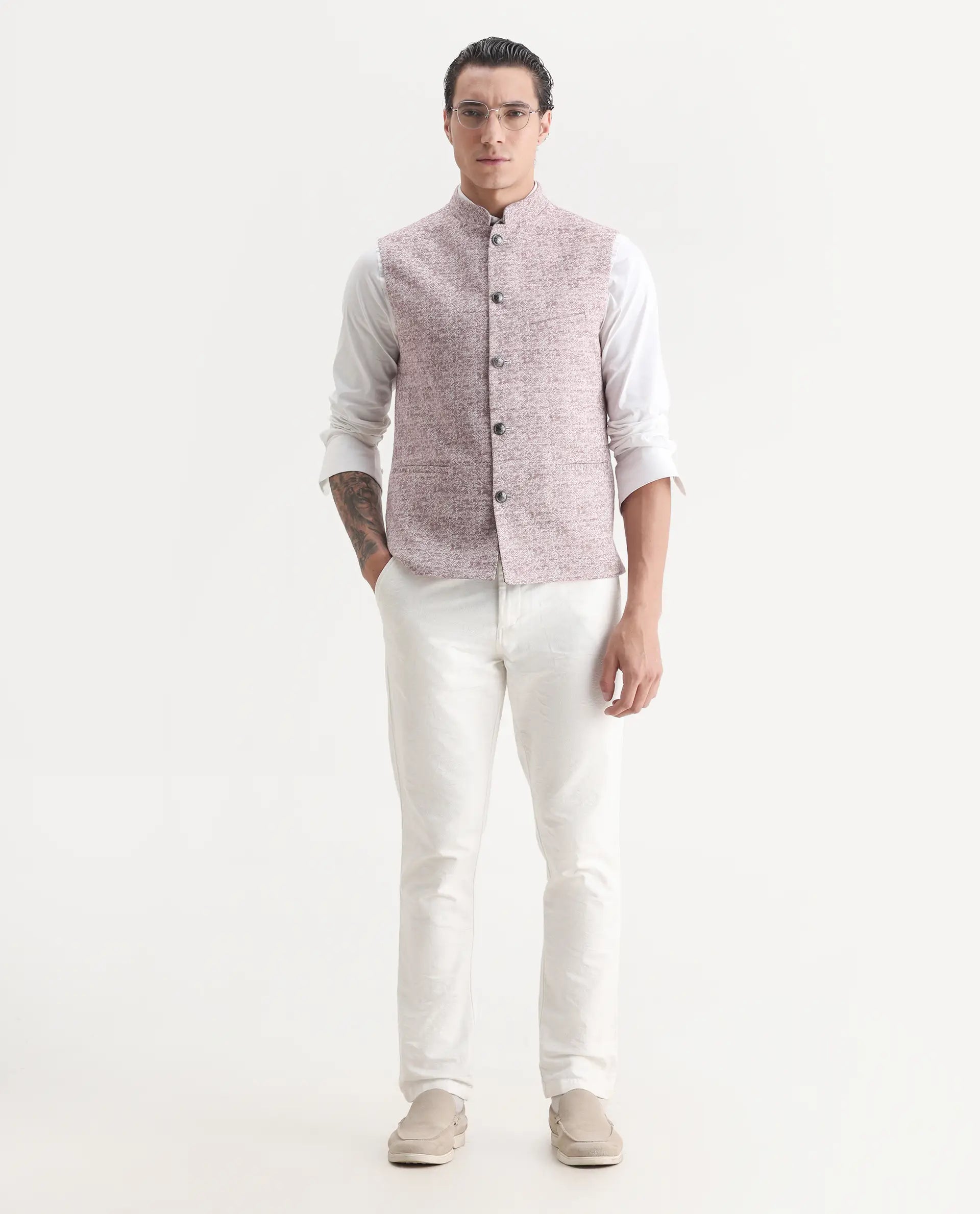 Rare Rabbit Men's Delia Light Pink Linen Jacquard Tailored Fit Sleeveless Mandarin Collar Bandhgala