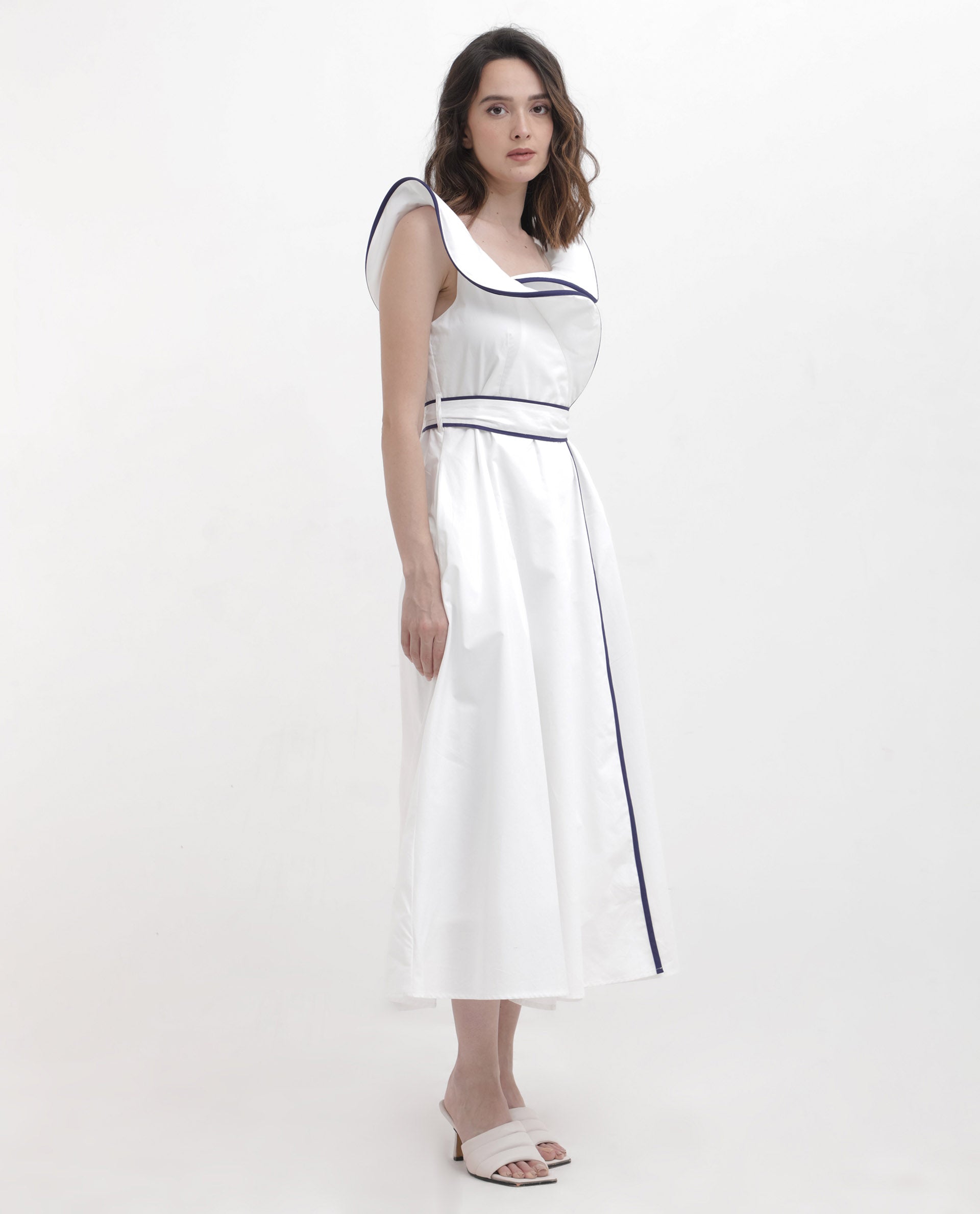 Rareism Women Demono White Cotton Fabric Sleeveless Collared Neck Solid Longline Dress