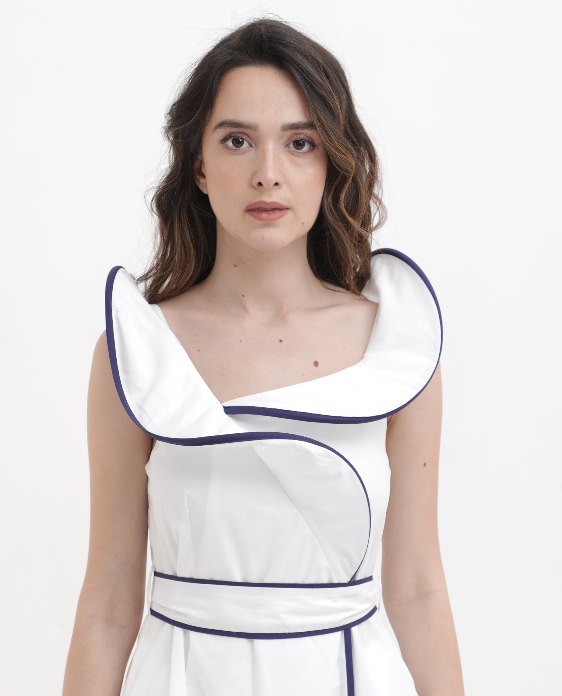 Rareism Women Demono White Cotton Fabric Sleeveless Collared Neck Solid Longline Dress