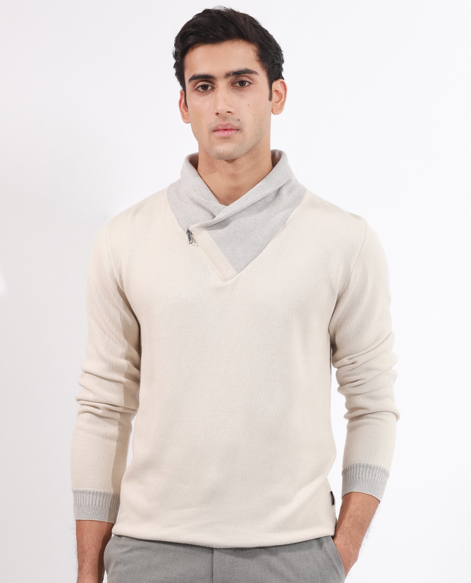 RARE RABBIT MENS DENVER OFF WHITE SWEATER FULL SLEEVE COLLARED NECK SOLID