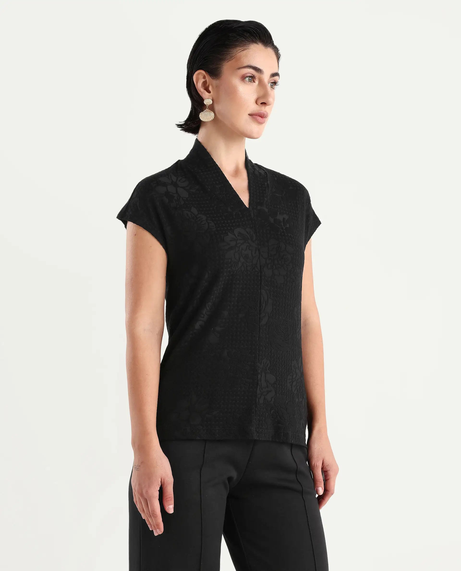 Rareism Women's Deone Black Polyester Blend V-Neck Plain Extended Sleeves Regular Fit Top