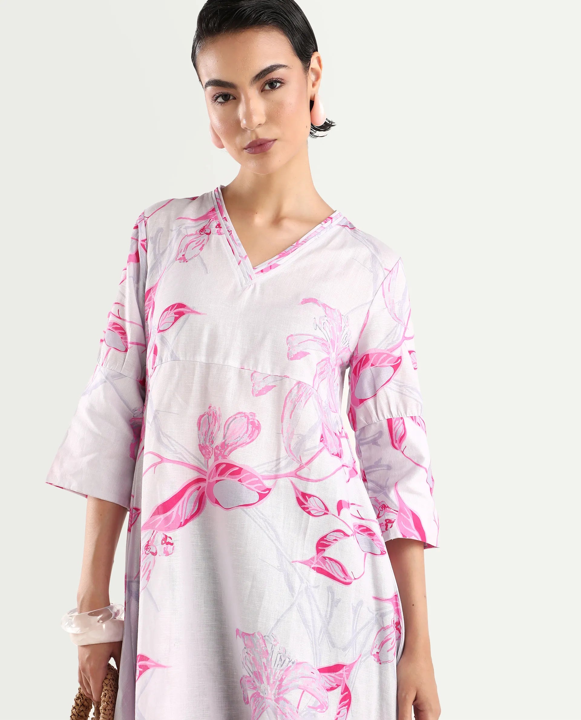 Rareism Women's Dherry Pastel Purple Linen V-Neck Paisley Print Midi Regular Fit Dress