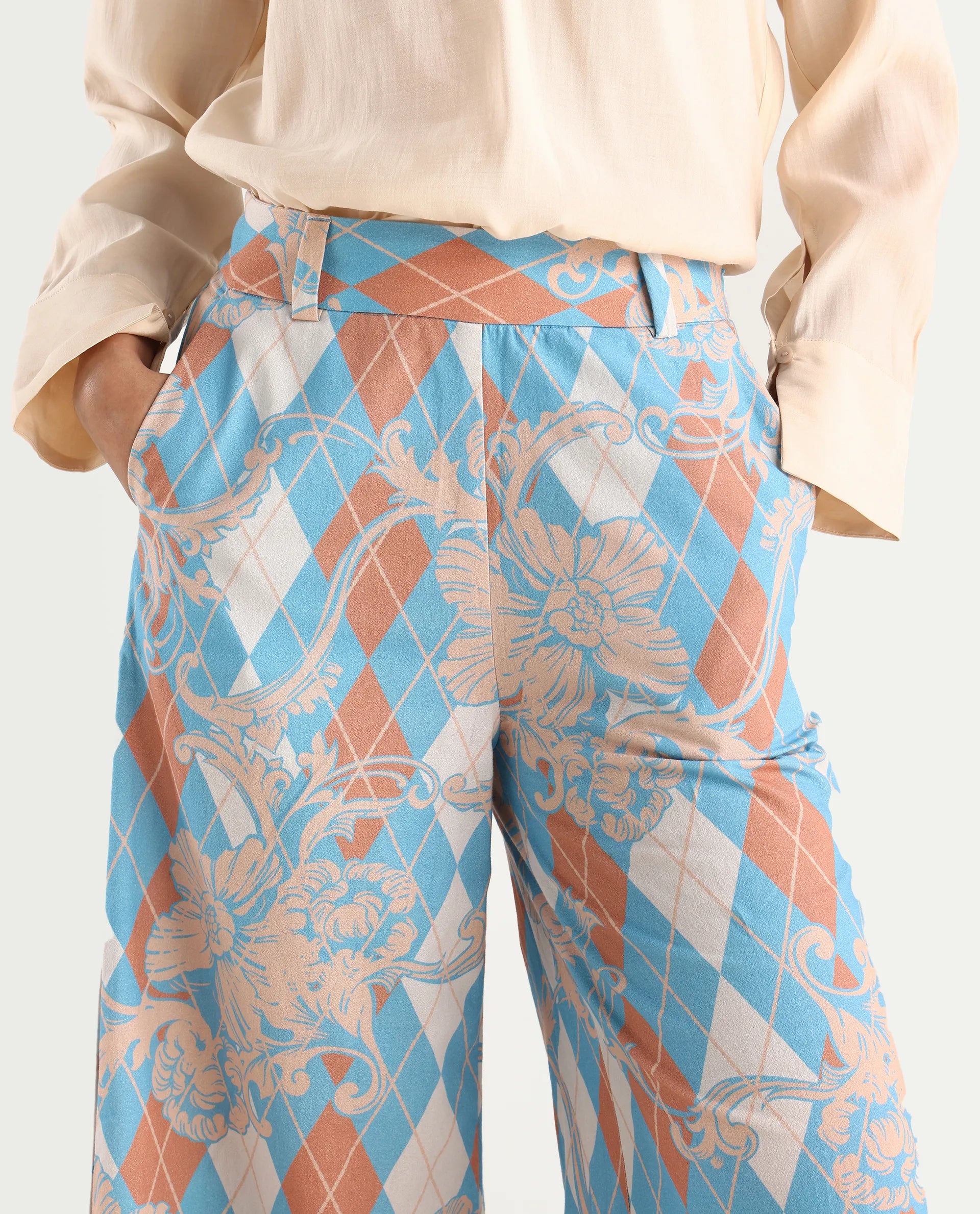 Rareism Women's Diyan Light Multi Polyester Geometric Print Ankle Length Wide Trouser