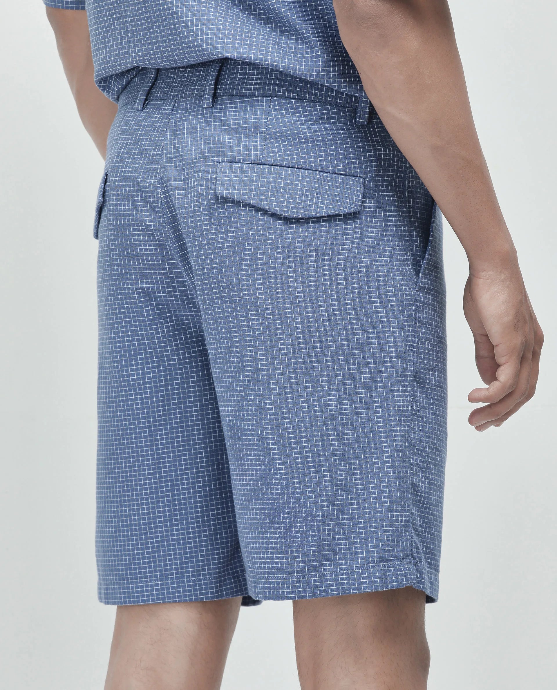 Rare Rabbit Men Dorn Blue Cotton Elastane Fabric Relaxed Fit Pleated Checked Shorts