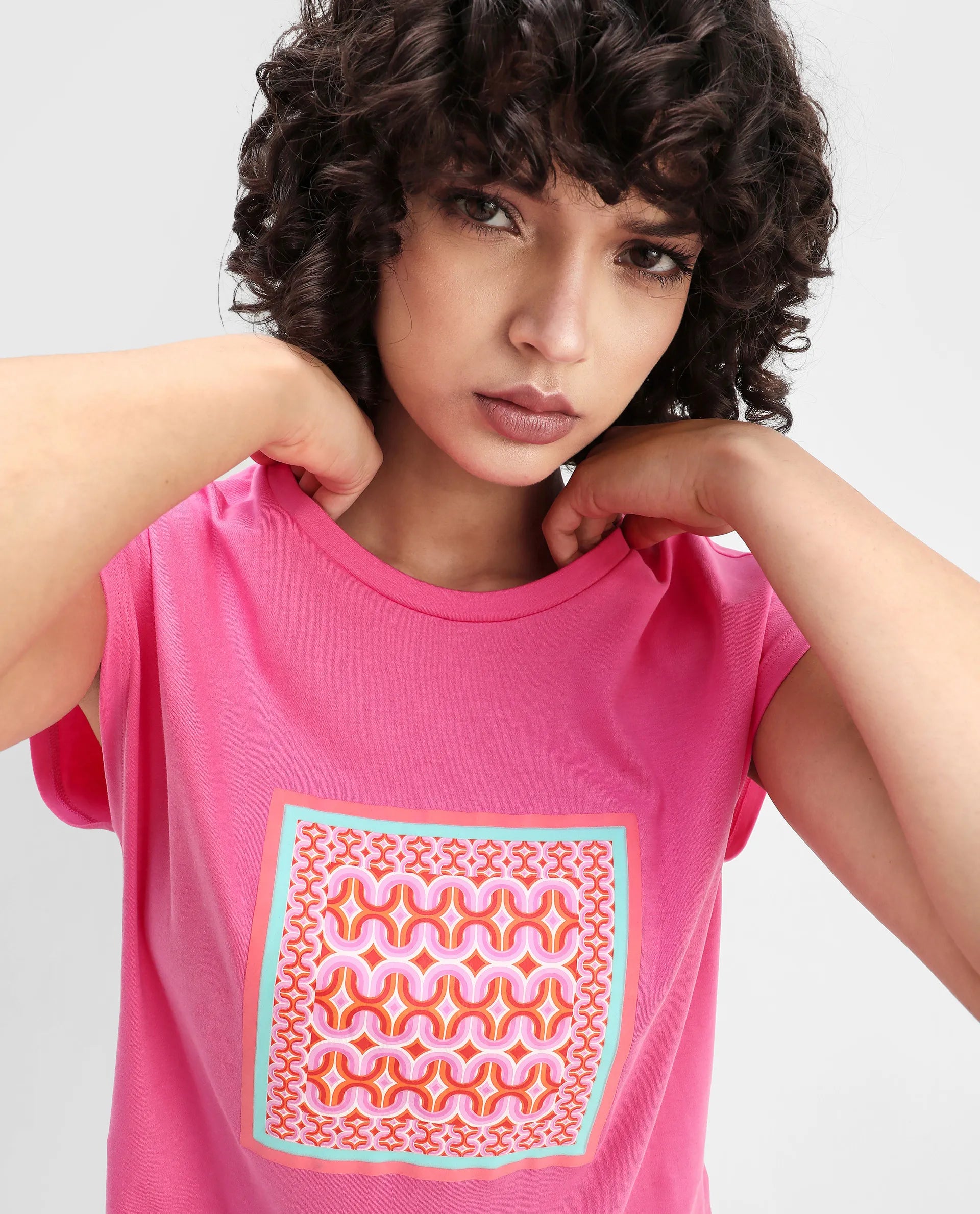 Rareism Women's Drelia Pink Cotton Crew Neck Graphic Print Extended Sleeves Regular Fit T-Shirt