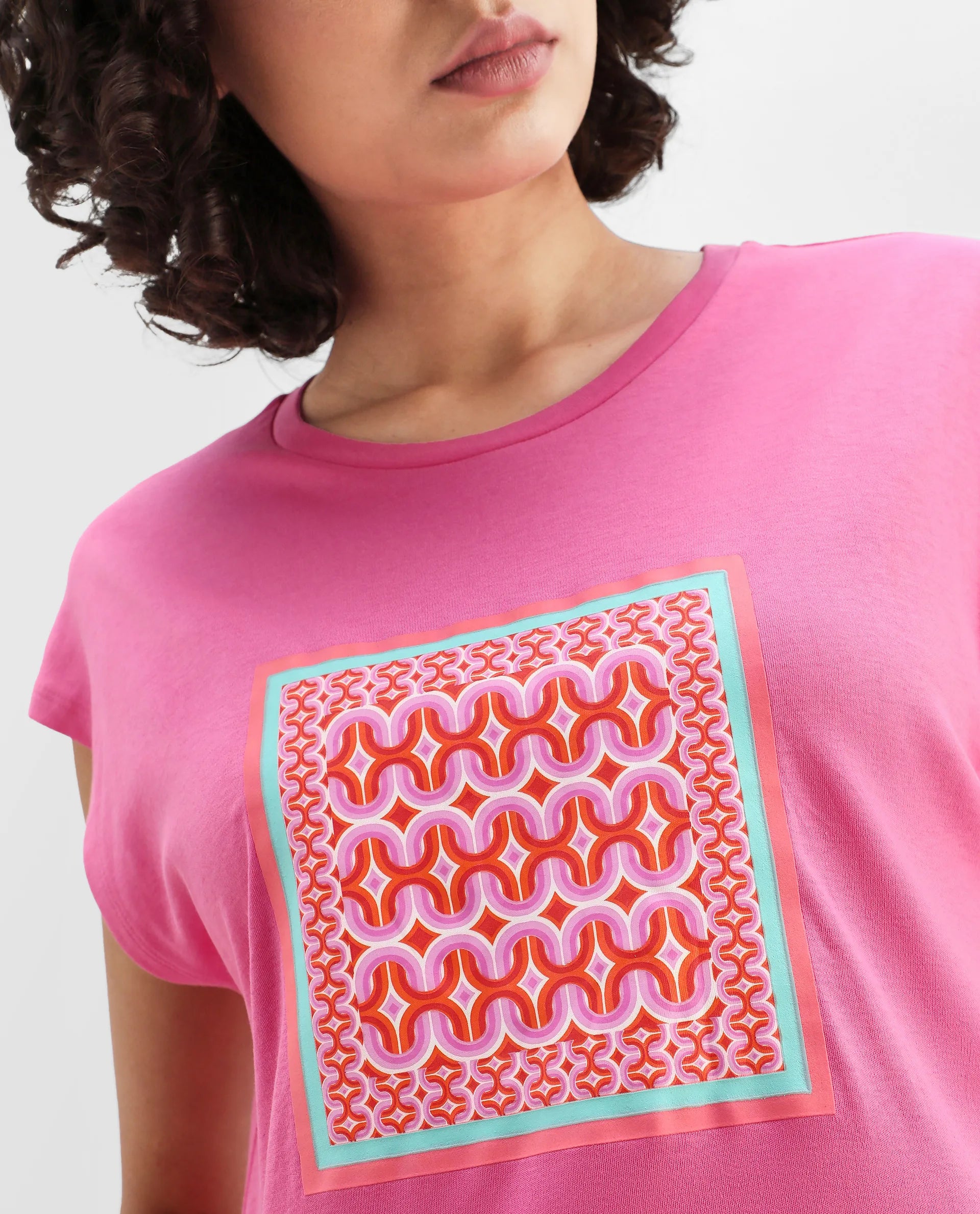 Rareism Women's Drelia Pink Cotton Crew Neck Graphic Print Extended Sleeves Regular Fit T-Shirt