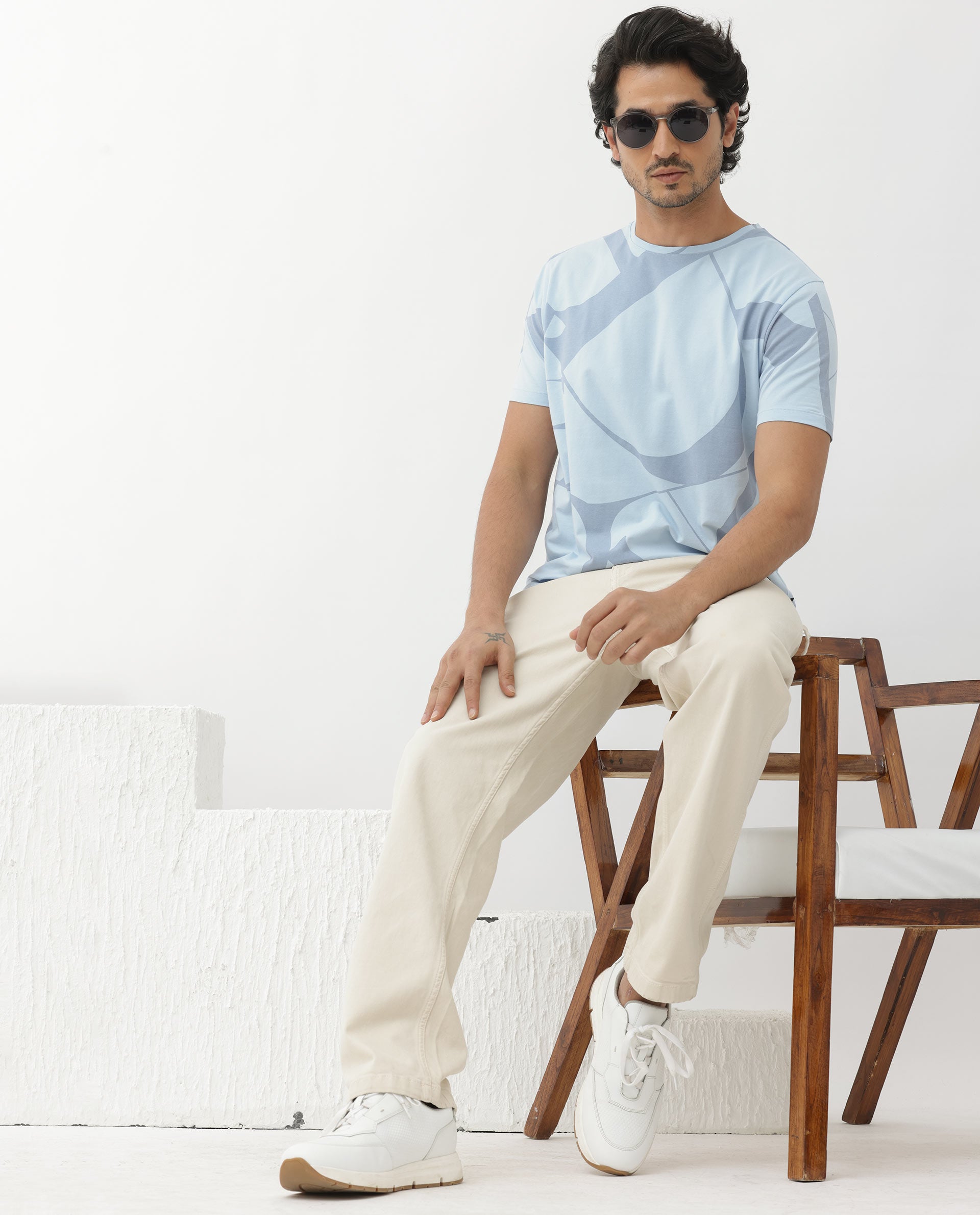 Rare Rabbit Articale Mens Drew Light Blue Cotton Lycra Fabric Short Sleeve Crew Neck Slim Fit Printed T-Shirt