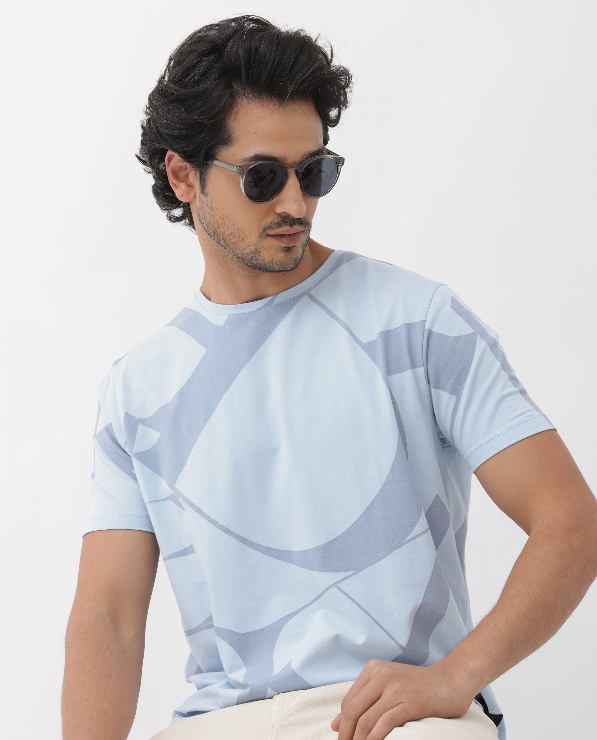 Rare Rabbit Articale Mens Drew Light Blue Cotton Lycra Fabric Short Sleeve Crew Neck Slim Fit Printed T-Shirt