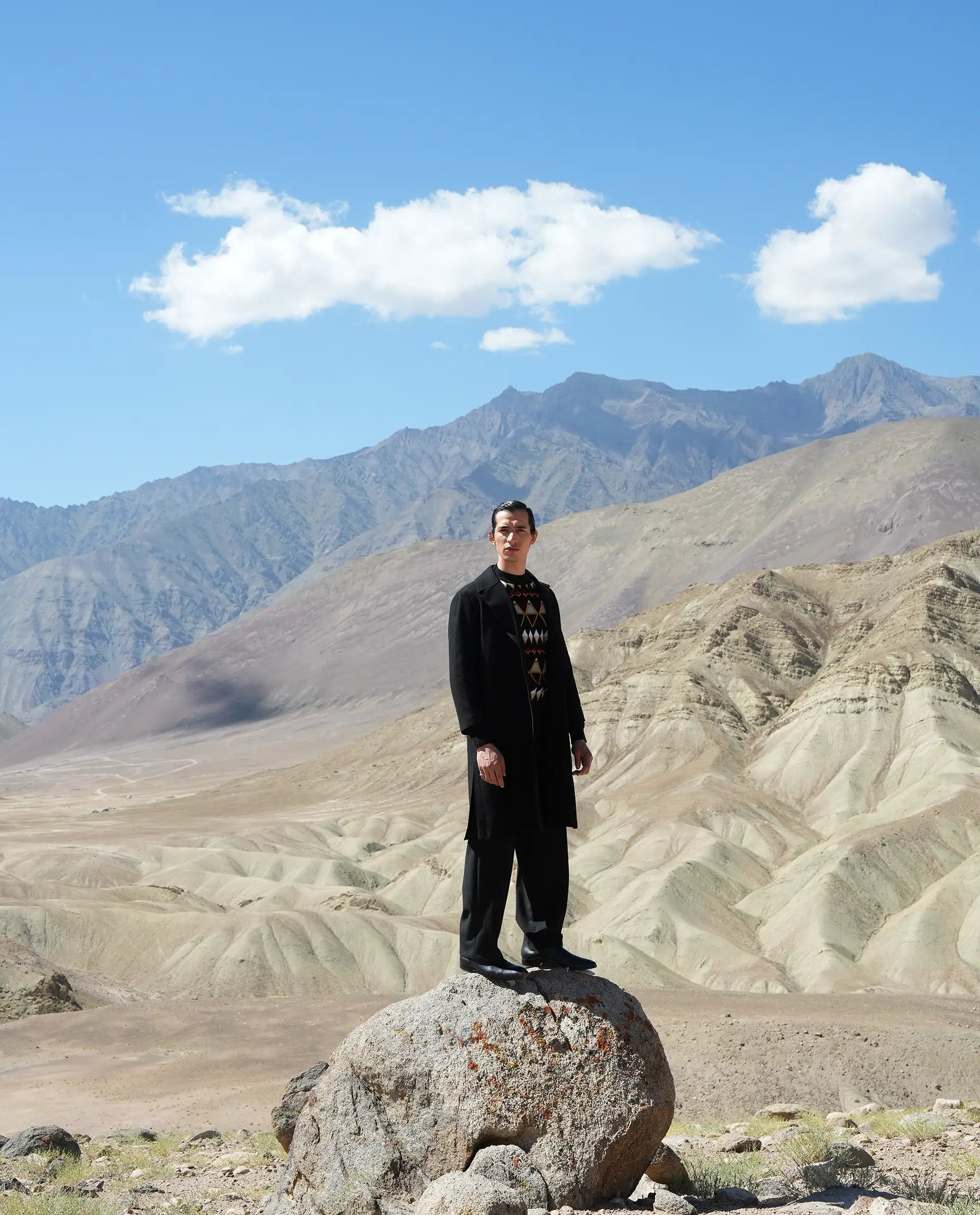 Rare Rabbit Men's Brelint Black Cotton Blend Plain Relaxed Fit Trouser