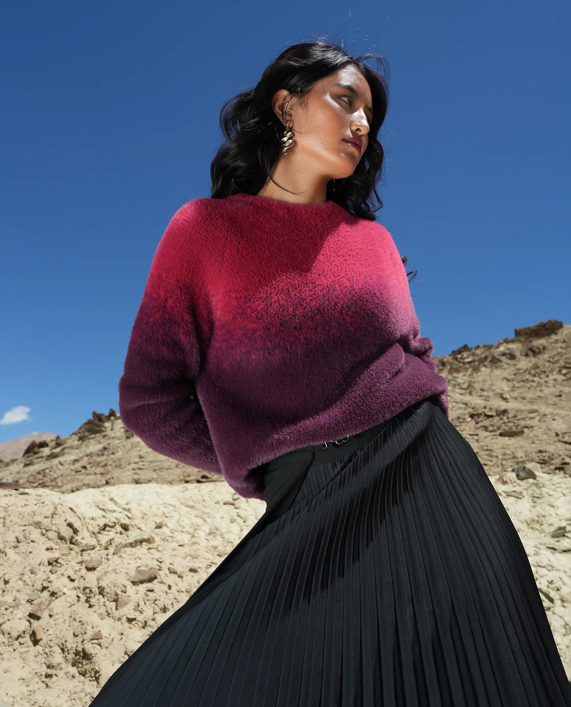 Rareism Women's Omber Dark Red Nylon Crew Neck Ombre Raglan Sleeve Relaxed Fit Sweater