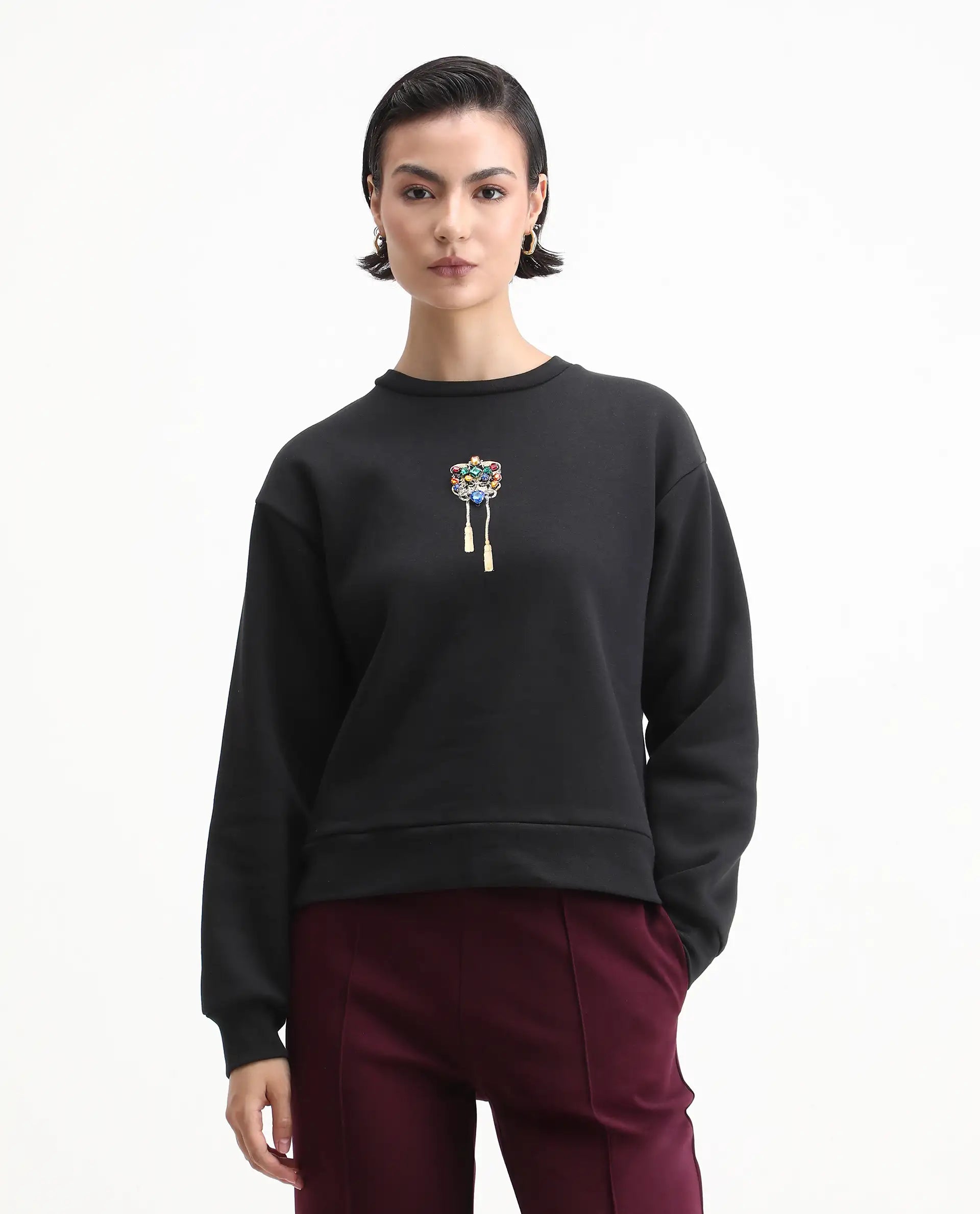 Rareism Women's Duth Black Cotton Blend Crew Neck Regular Fit Printed Sweatshirt