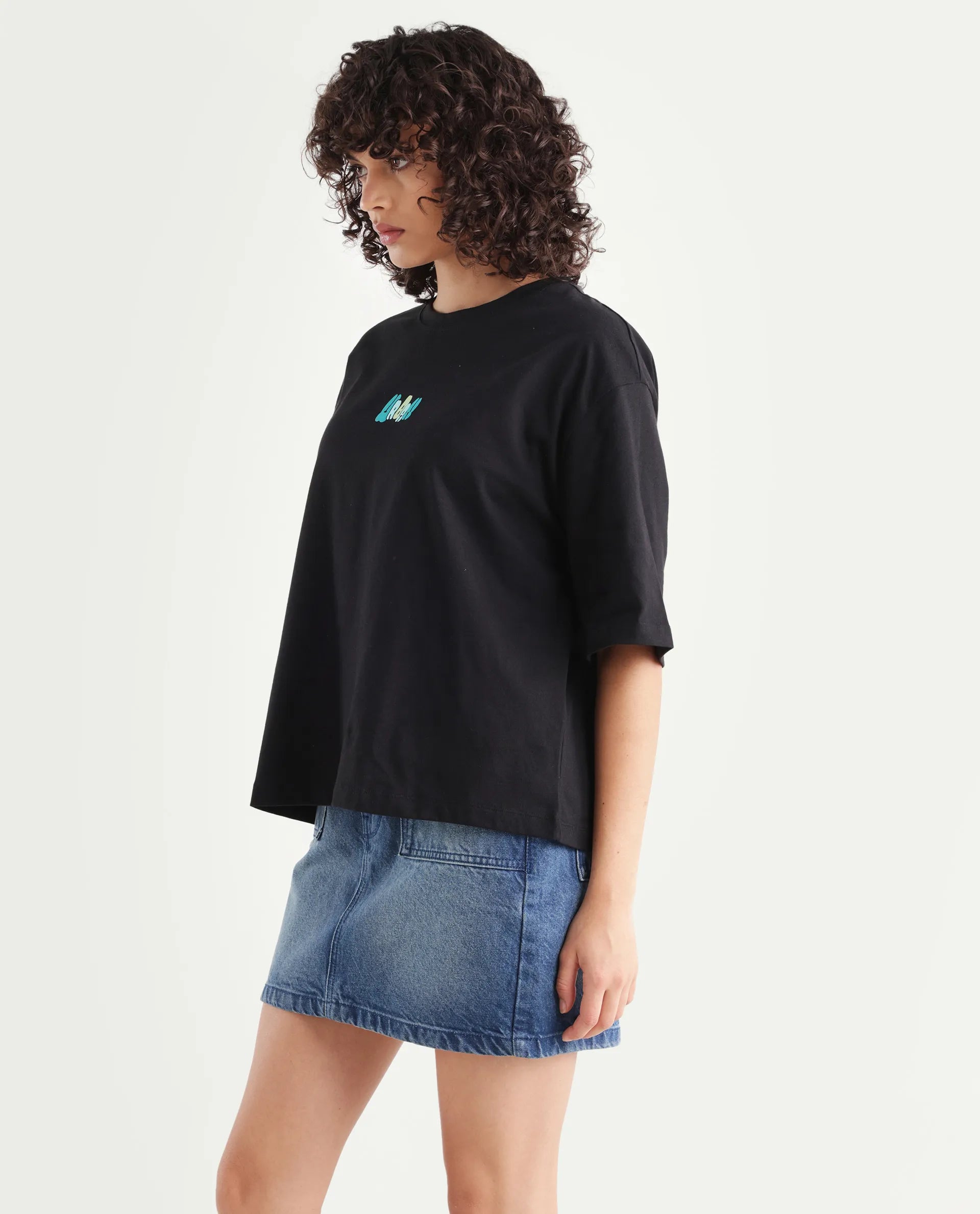 Rareism Women's Earl Black Cotton Blend Crew Neck Graphic Print Relaxed Fit T-Shirt