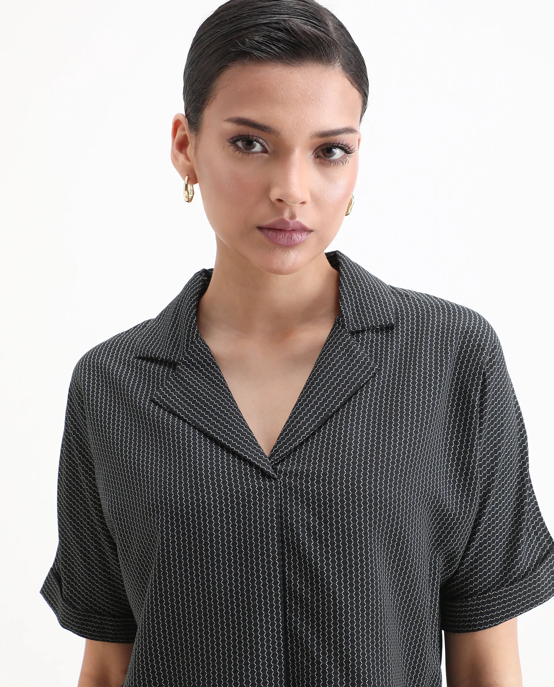 Rareism Women's Elnin Black Viscose Extended Sleeves Lapel Neck Regular Fit Top