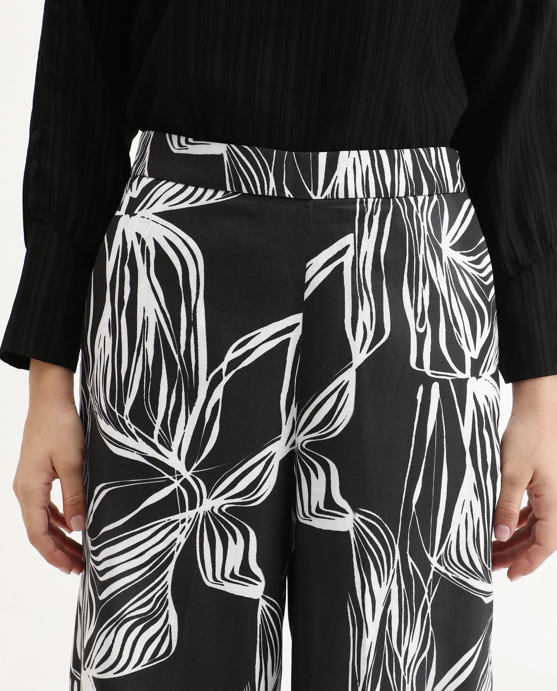 Rareism Women's Eloff-B Black Polyester Zipper Closure Wide Ankle Length Abstract Print Trouser