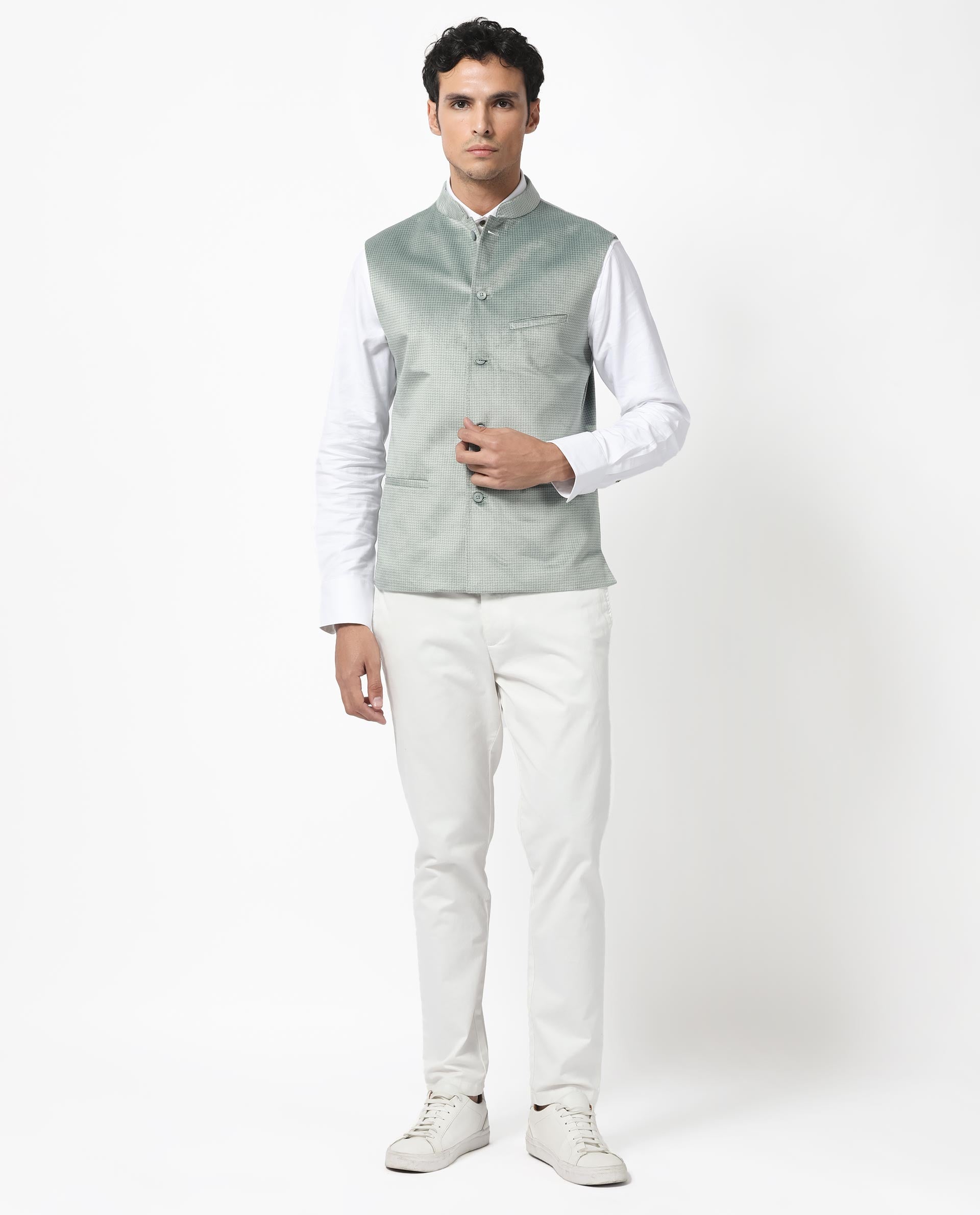 Rare Rabbit Men's Emerald Light Blue Mandarin Collar Sleeveless Textured Velvet Bandi