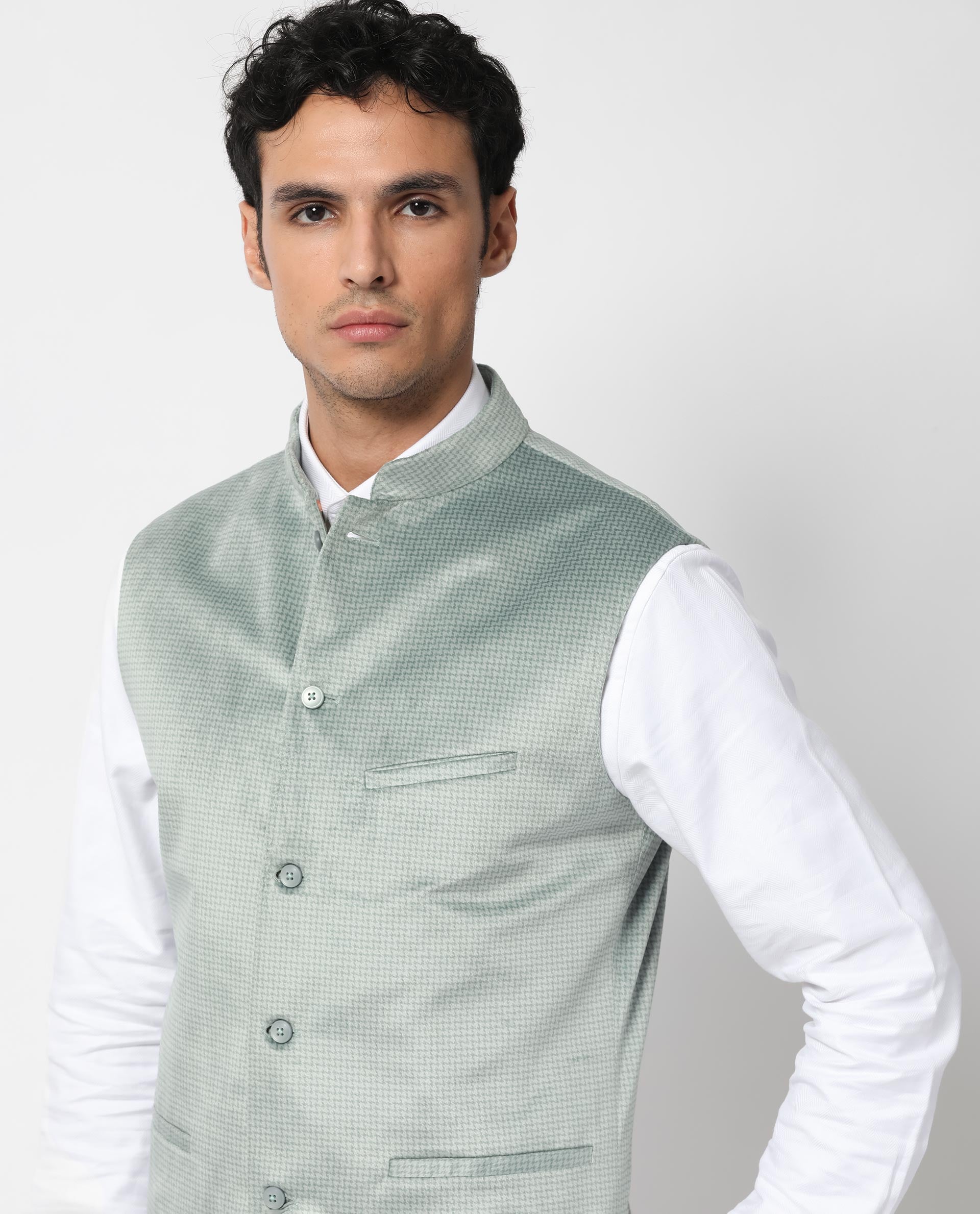 Rare Rabbit Men's Emerald Light Blue Mandarin Collar Sleeveless Textured Velvet Bandi